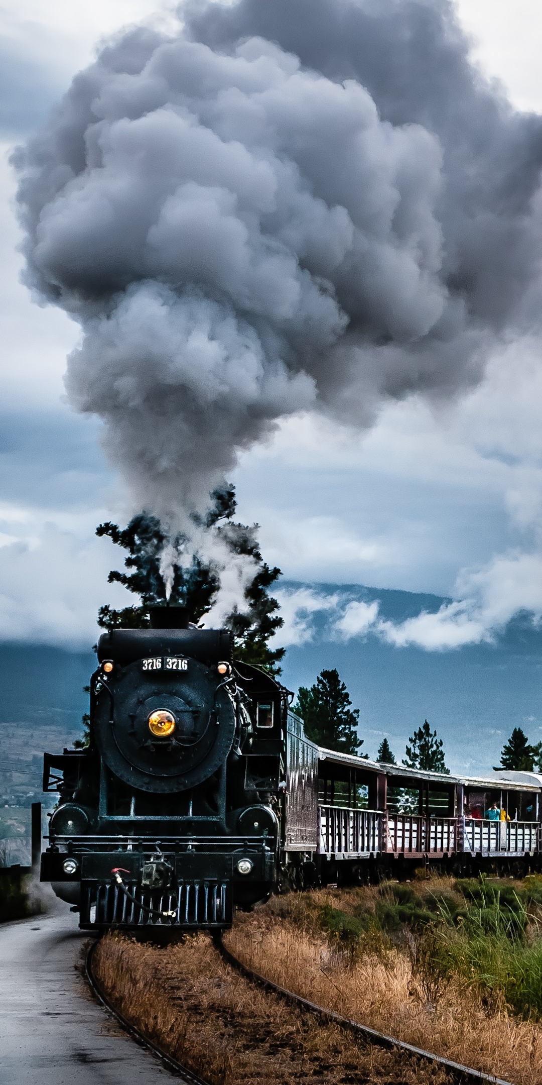 Download mobile wallpaper Hdr, Cloud, Train, Railroad, Vehicles for free.