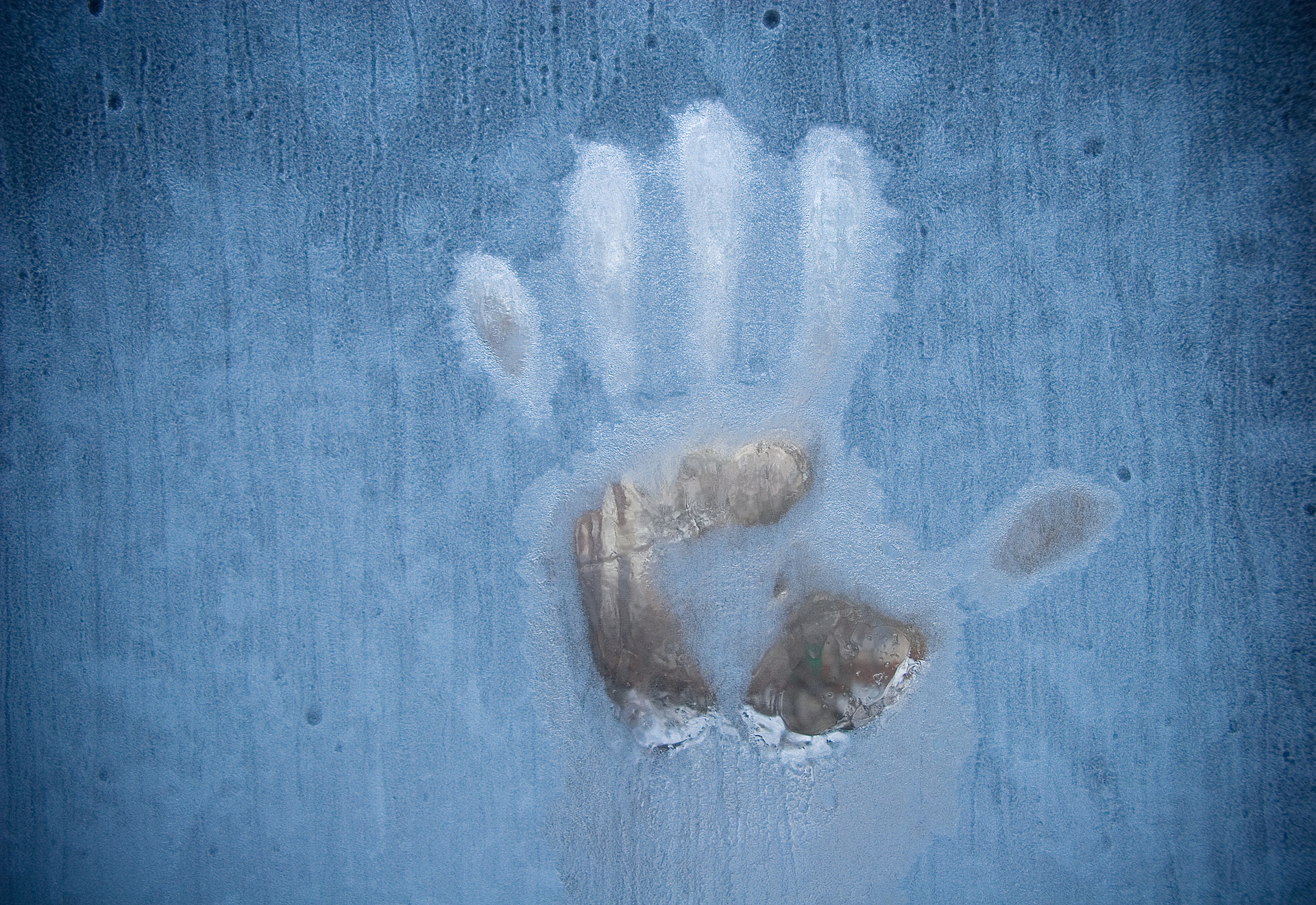 728055 baixar papel de parede feito pelo homem, janela, frozen uma aventura congelante, impressão da mão - protetores de tela e imagens gratuitamente