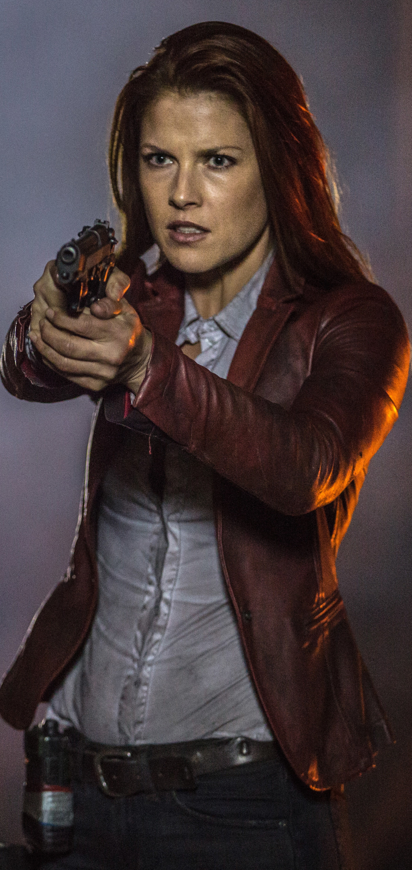 Download mobile wallpaper Resident Evil, Movie, Claire Redfield, Ali Larter, Resident Evil: The Final Chapter for free.