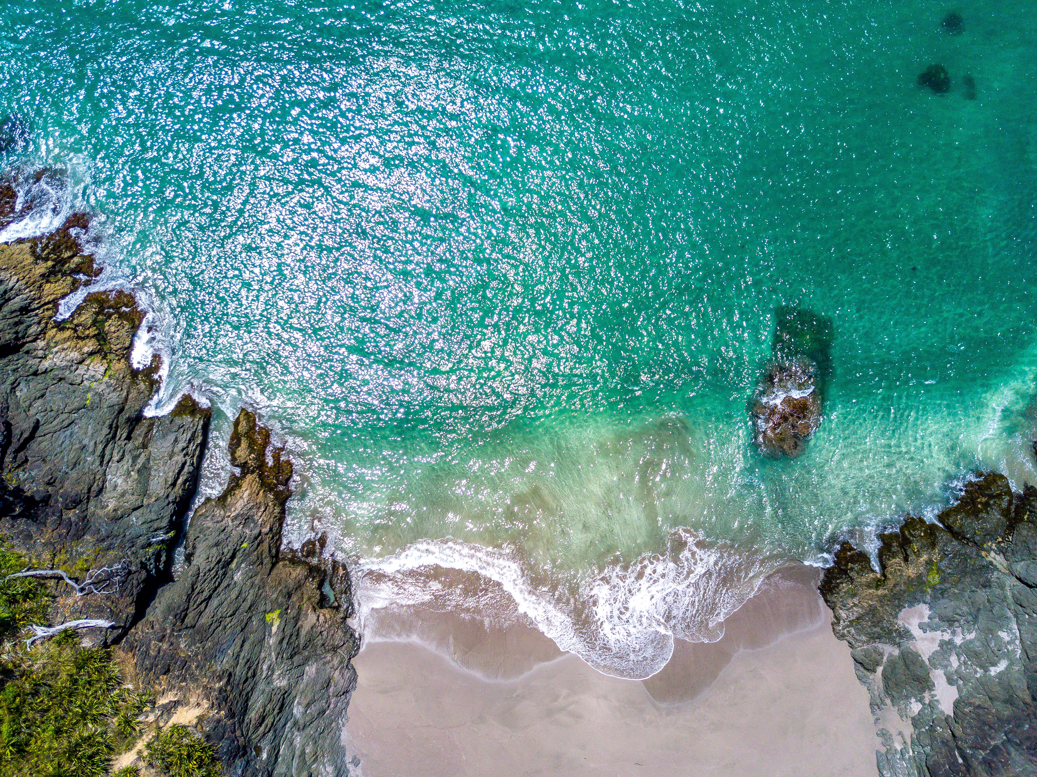 Baixe gratuitamente a imagem Praia, Costa, Oceano, Terra/natureza na área de trabalho do seu PC
