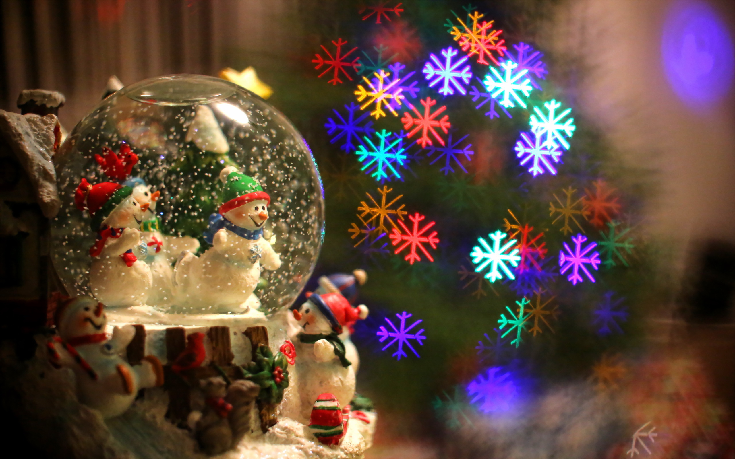 561319 baixar papel de parede feriados, natal, globo de neve, boneco de neve - protetores de tela e imagens gratuitamente
