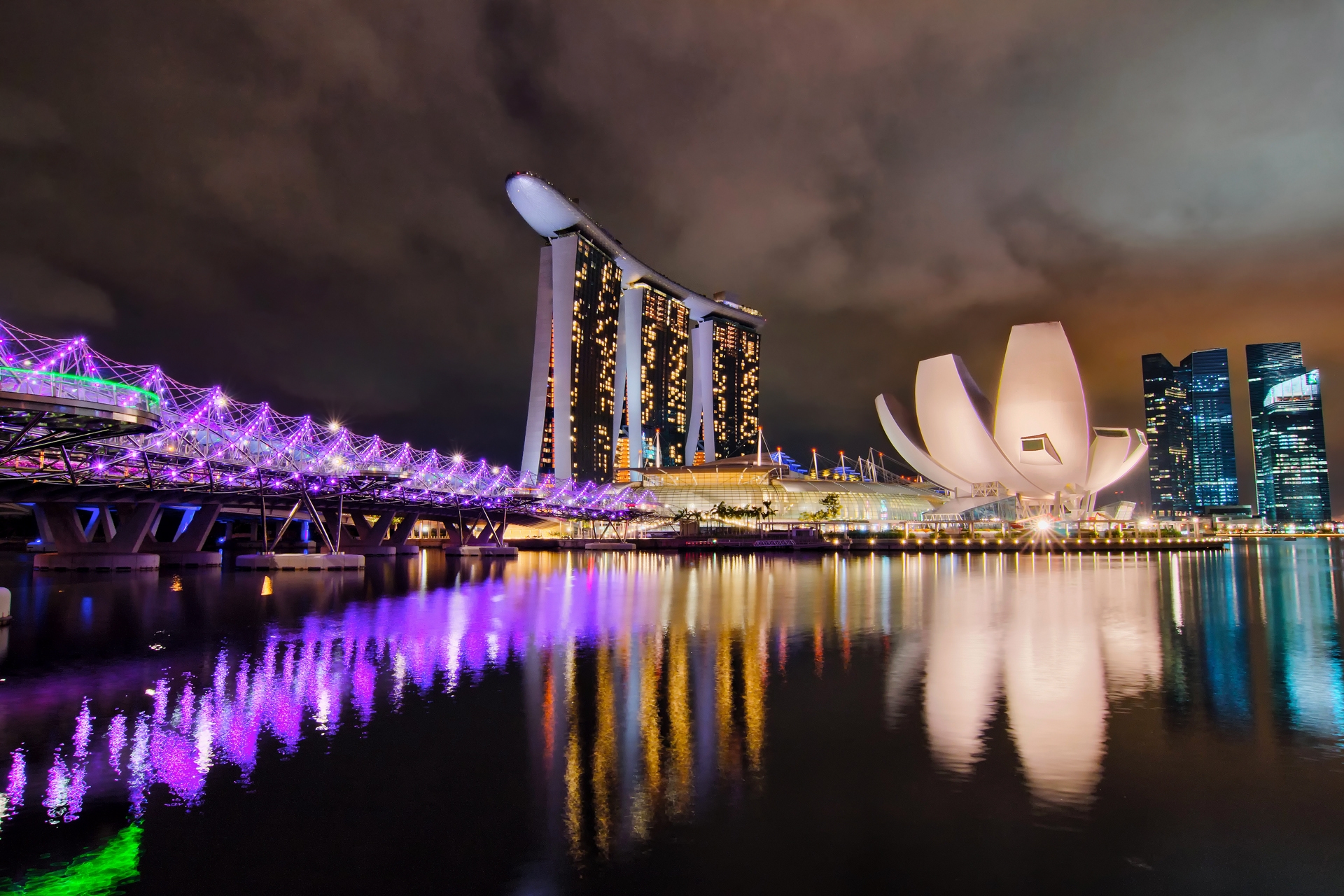 Скачать обои бесплатно Город, Отель, Города, Сингапур, Ночь картинка на рабочий стол ПК