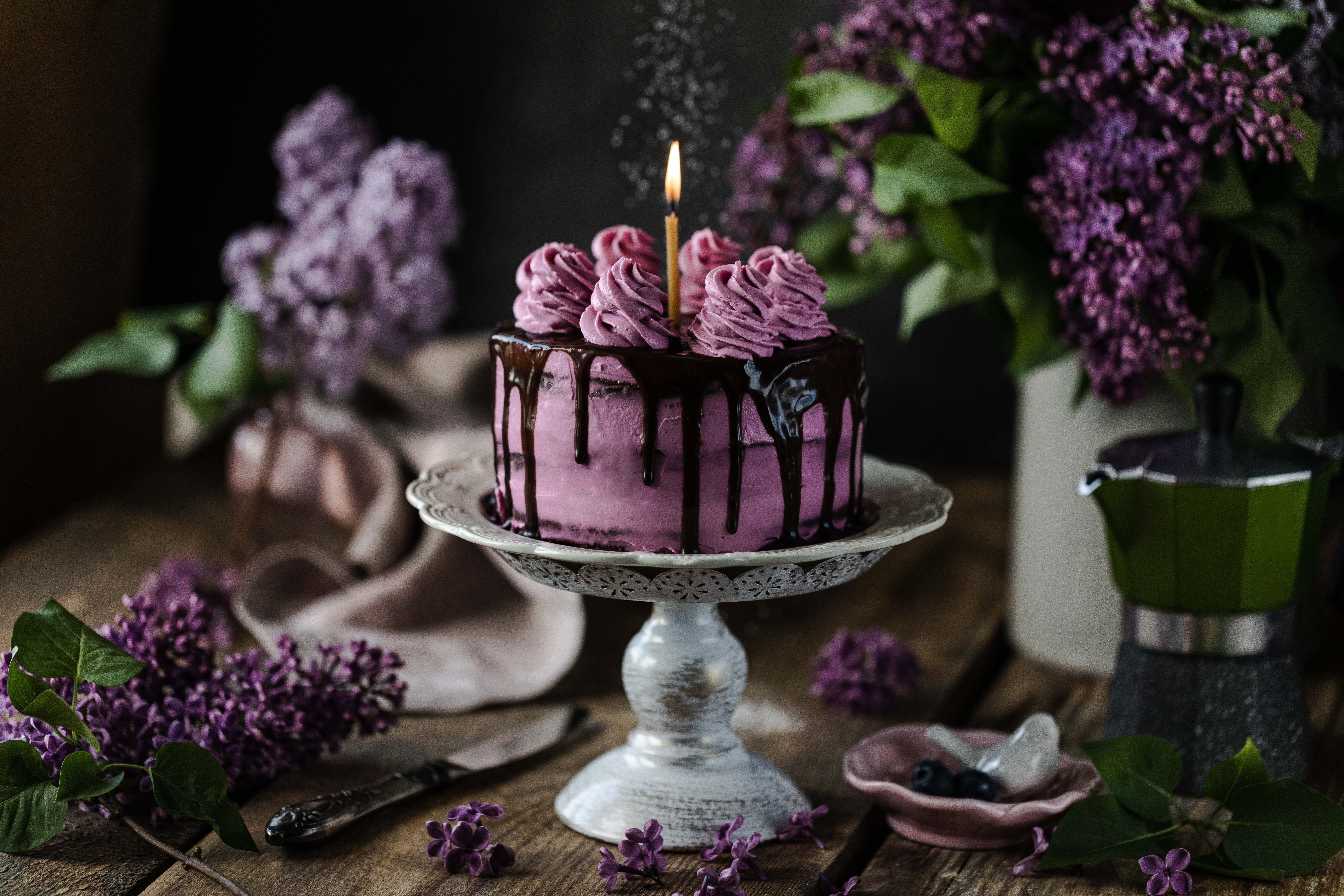 Download mobile wallpaper Food, Lilac, Dessert, Flower, Cake, Purple Flower for free.