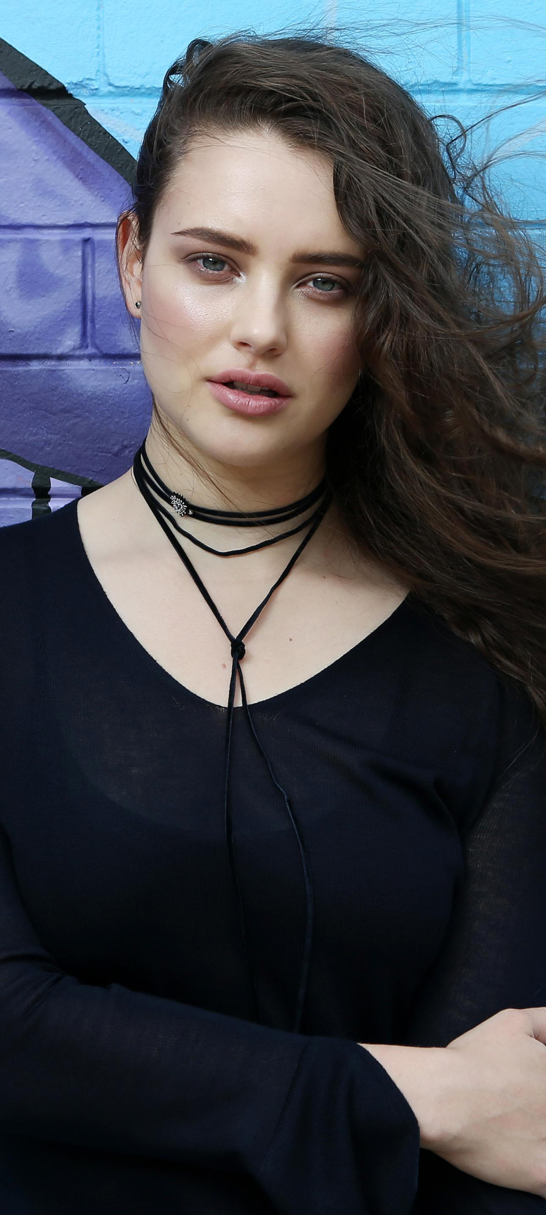 Download mobile wallpaper Brunette, Celebrity, Actress, Australian, Katherine Langford for free.