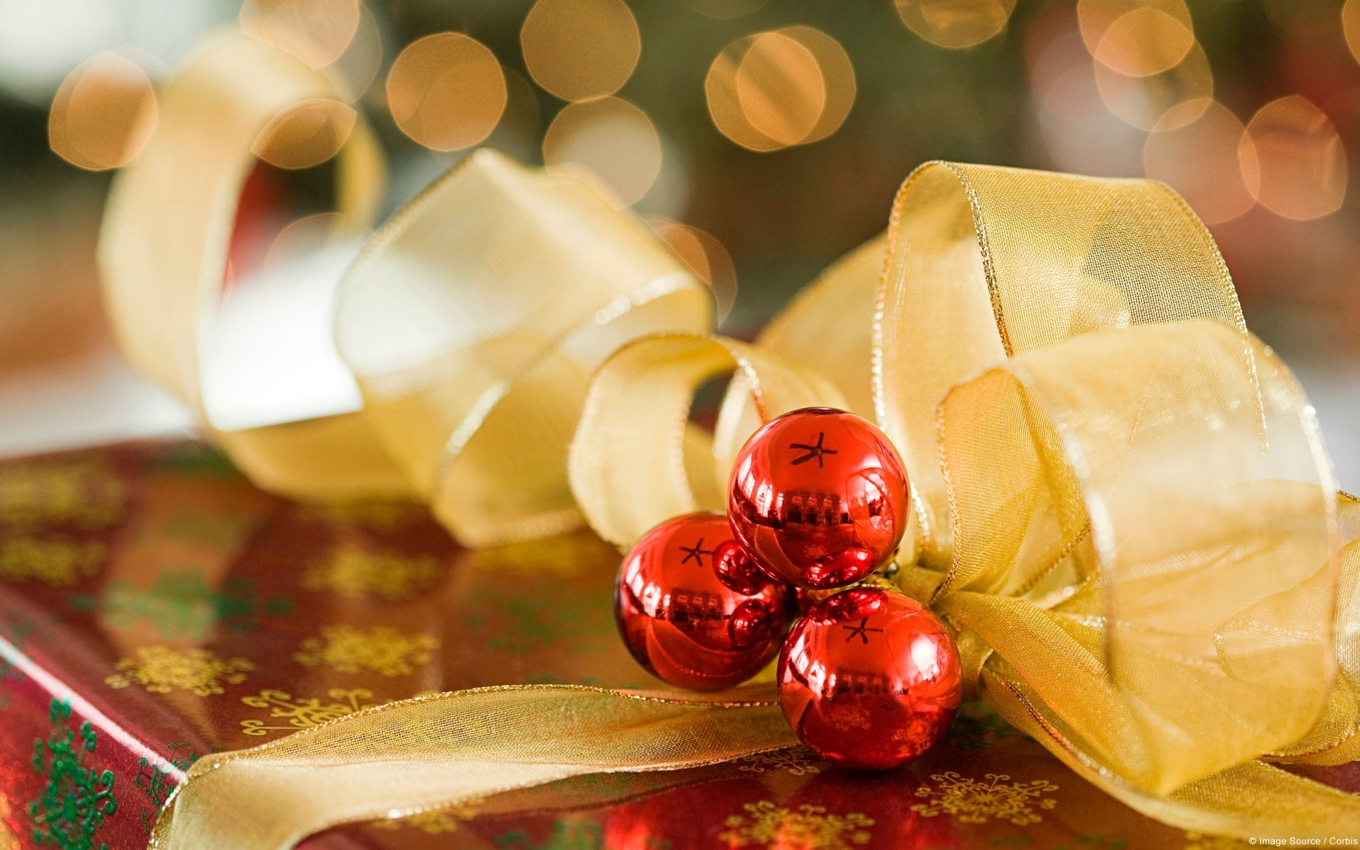 Téléchargez des papiers peints mobile Noël, Vacances, Cadeau, Décoration, Bokeh gratuitement.