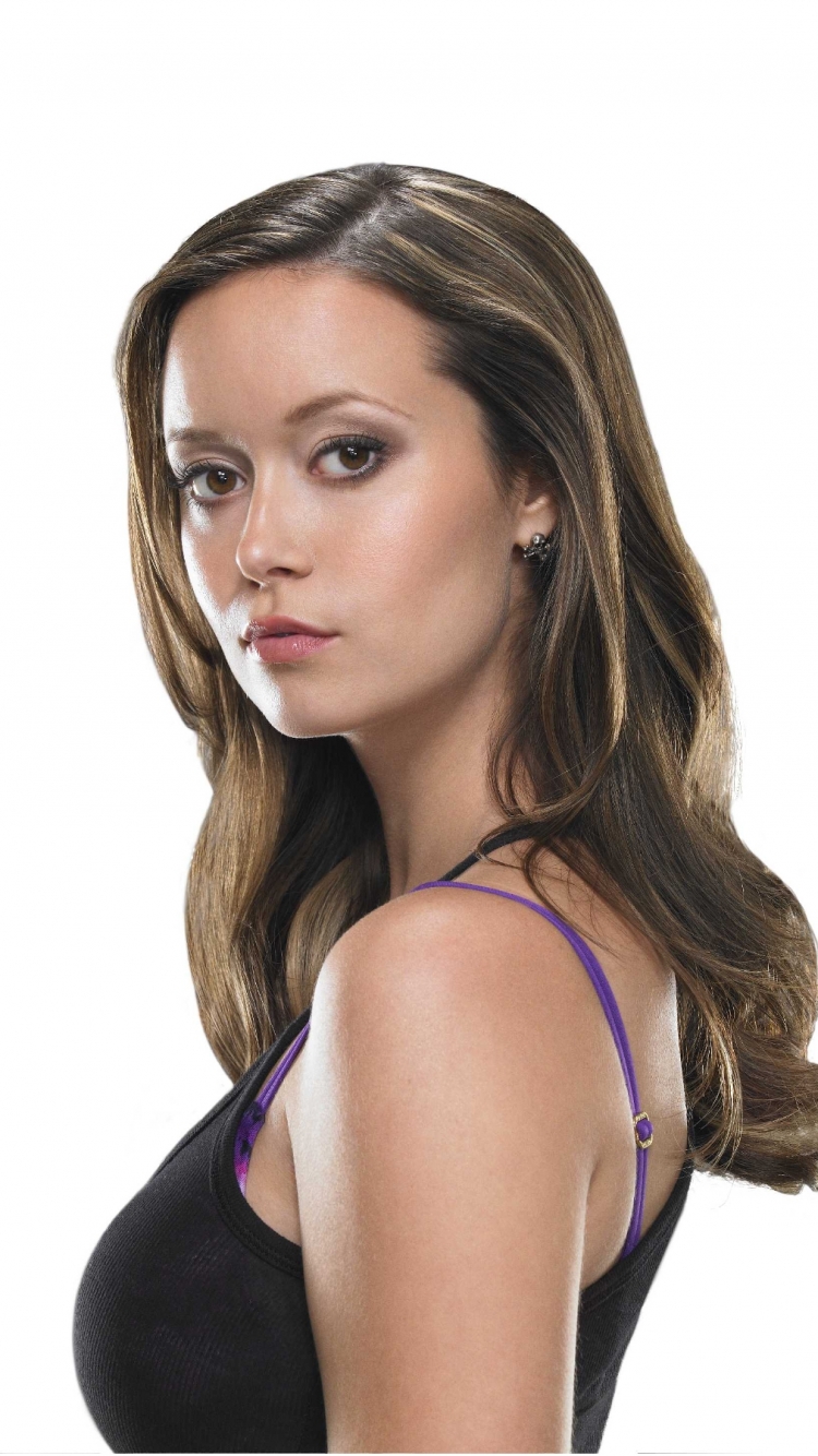 Download mobile wallpaper Terminator, Tv Show, Terminator: The Sarah Connor Chronicles, Summer Glau for free.