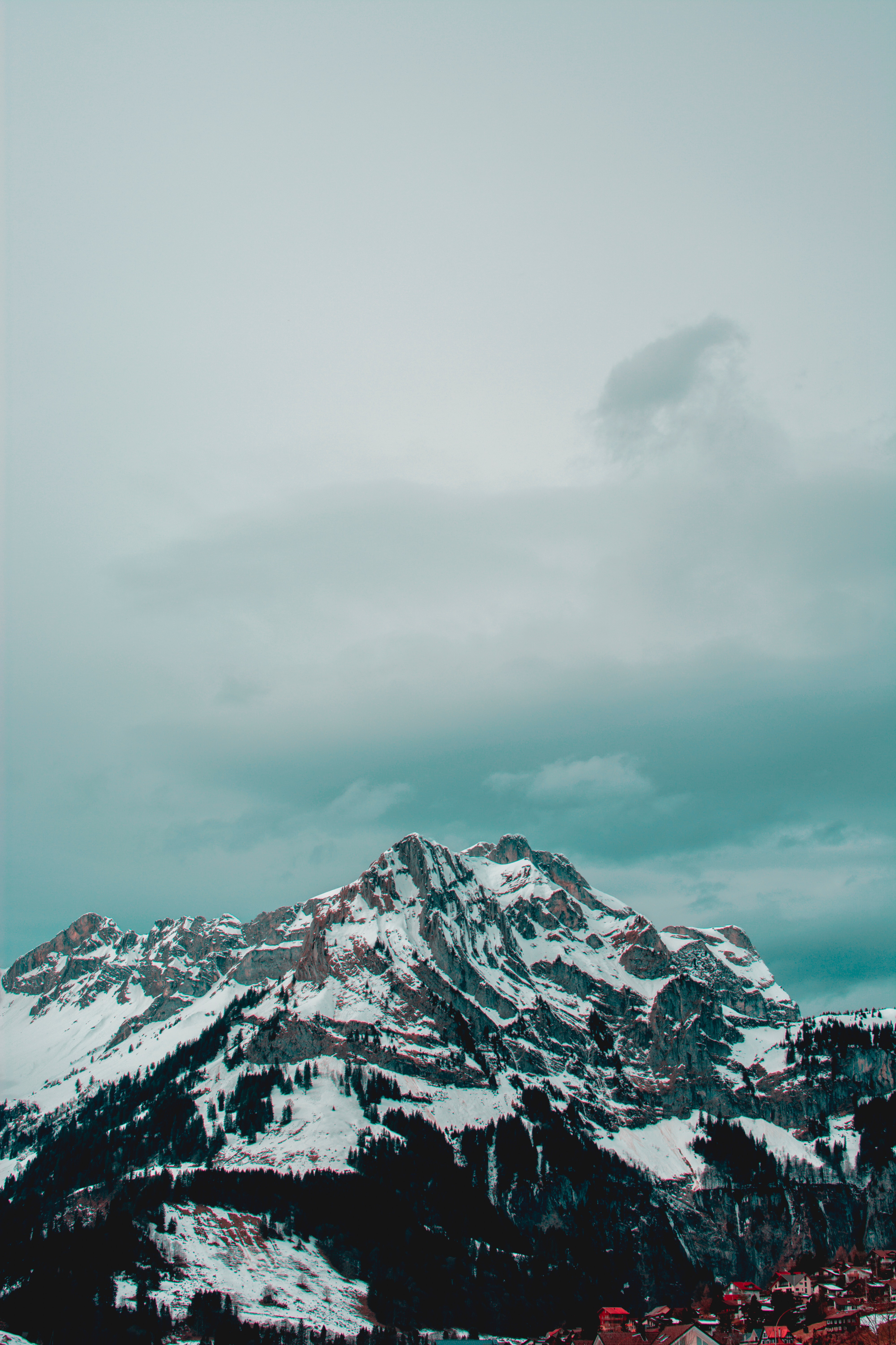 PCデスクトップに自然, 山脈, 雲, バーテックス, ページのトップへ, 村, 雪に覆われた, 積雪画像を無料でダウンロード