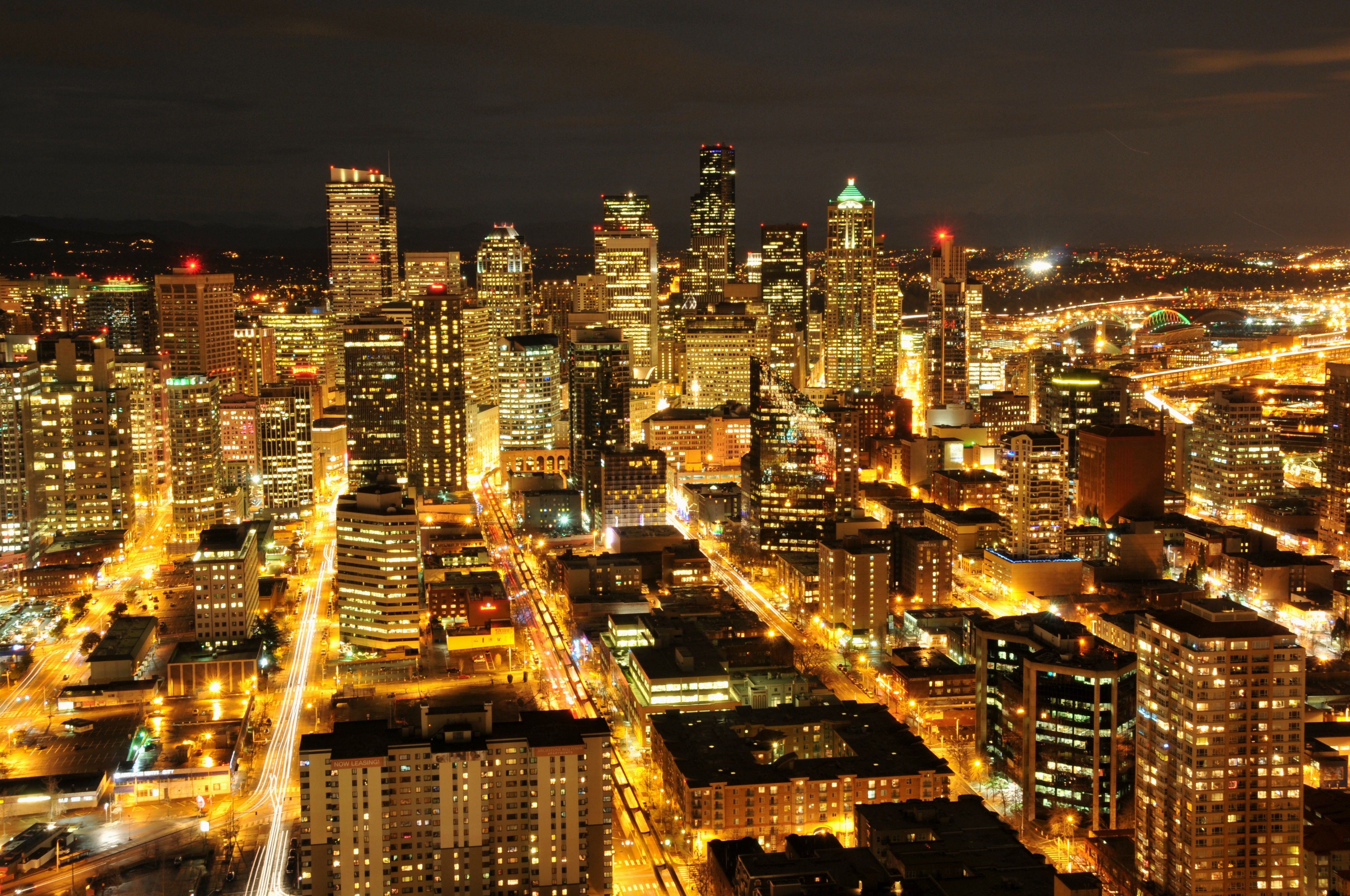 無料モバイル壁紙米国, 高 層 ビル, バックライト, ワシントン, シアトル, ワシントン州, 都市, ライト, ナイトシティ, 高層ビル, 建物, 夜の街, 照明をダウンロードします。