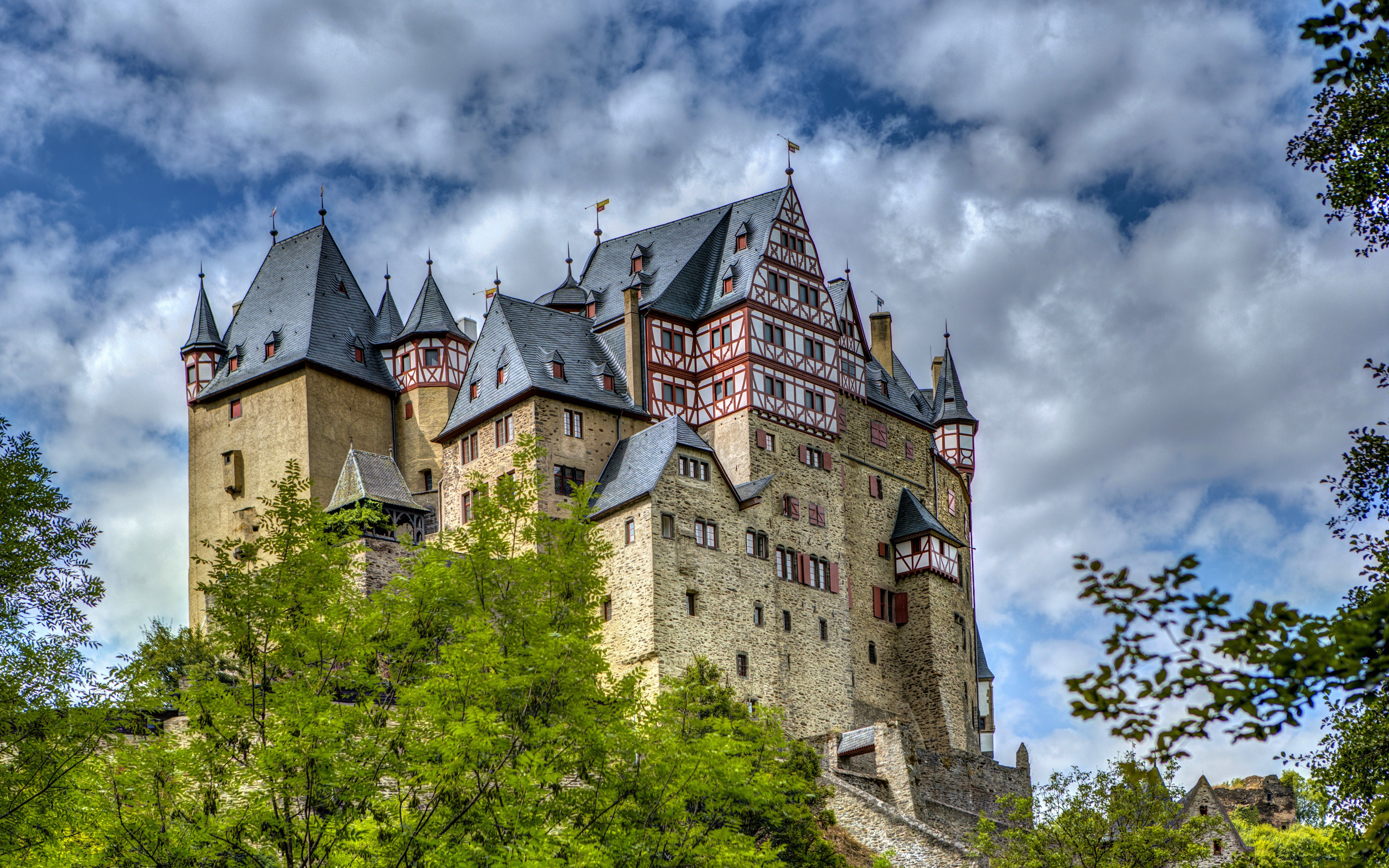 423395 скачать обои замок эльц, германия, сделано человеком, архитектура, замок, замки - заставки и картинки бесплатно