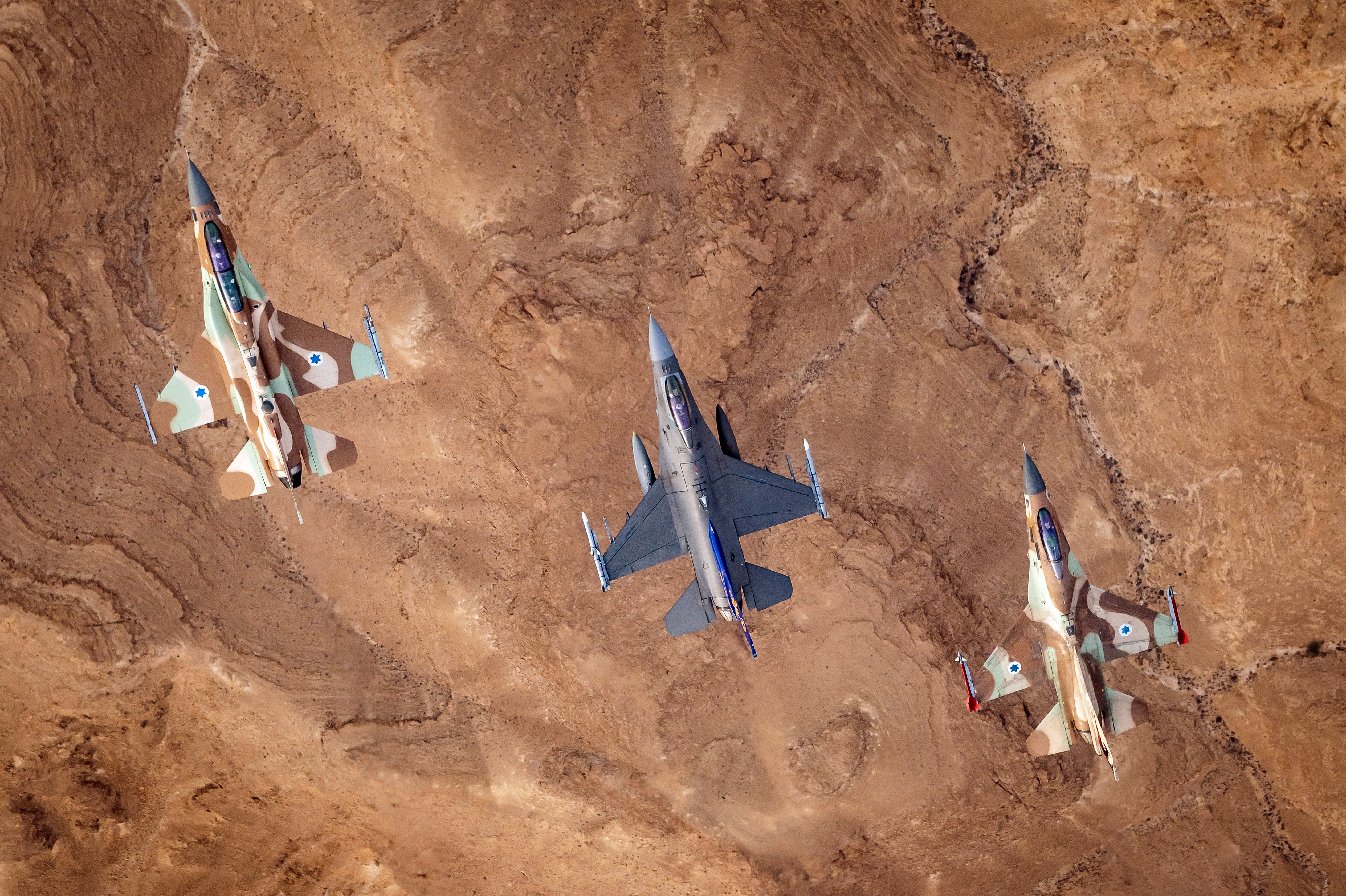 Baixe gratuitamente a imagem Militar, General Dynamics F 16 Fighting Falcon, Avião De Guerra na área de trabalho do seu PC