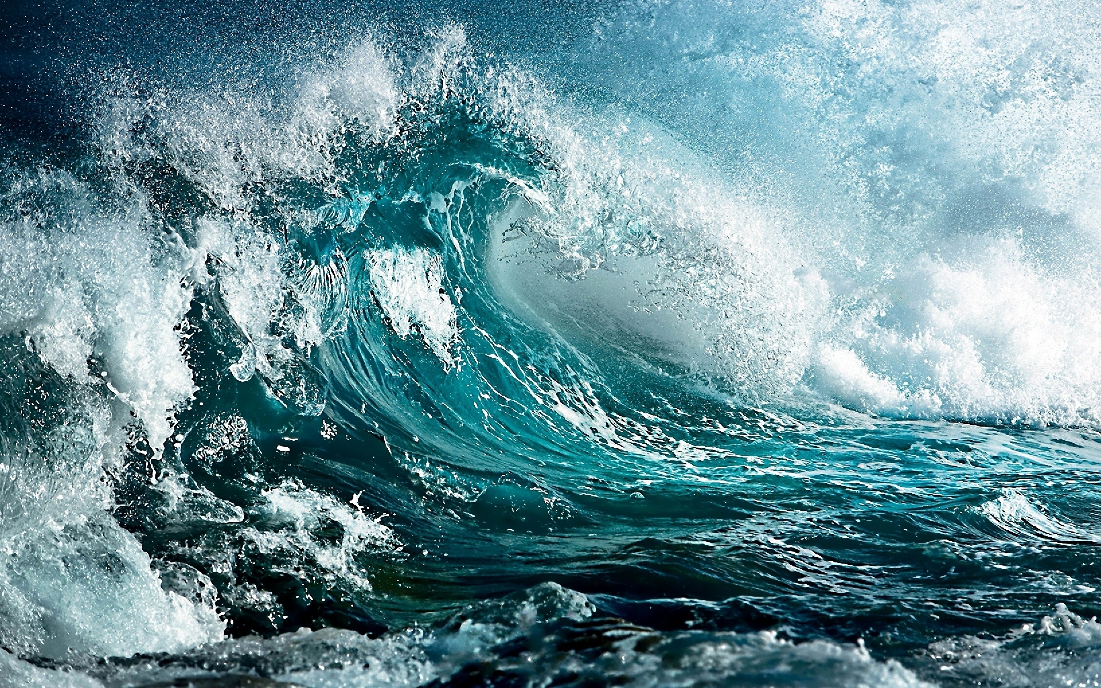 Скачать картинку Океан, Синий, Волна, Художественные в телефон бесплатно.