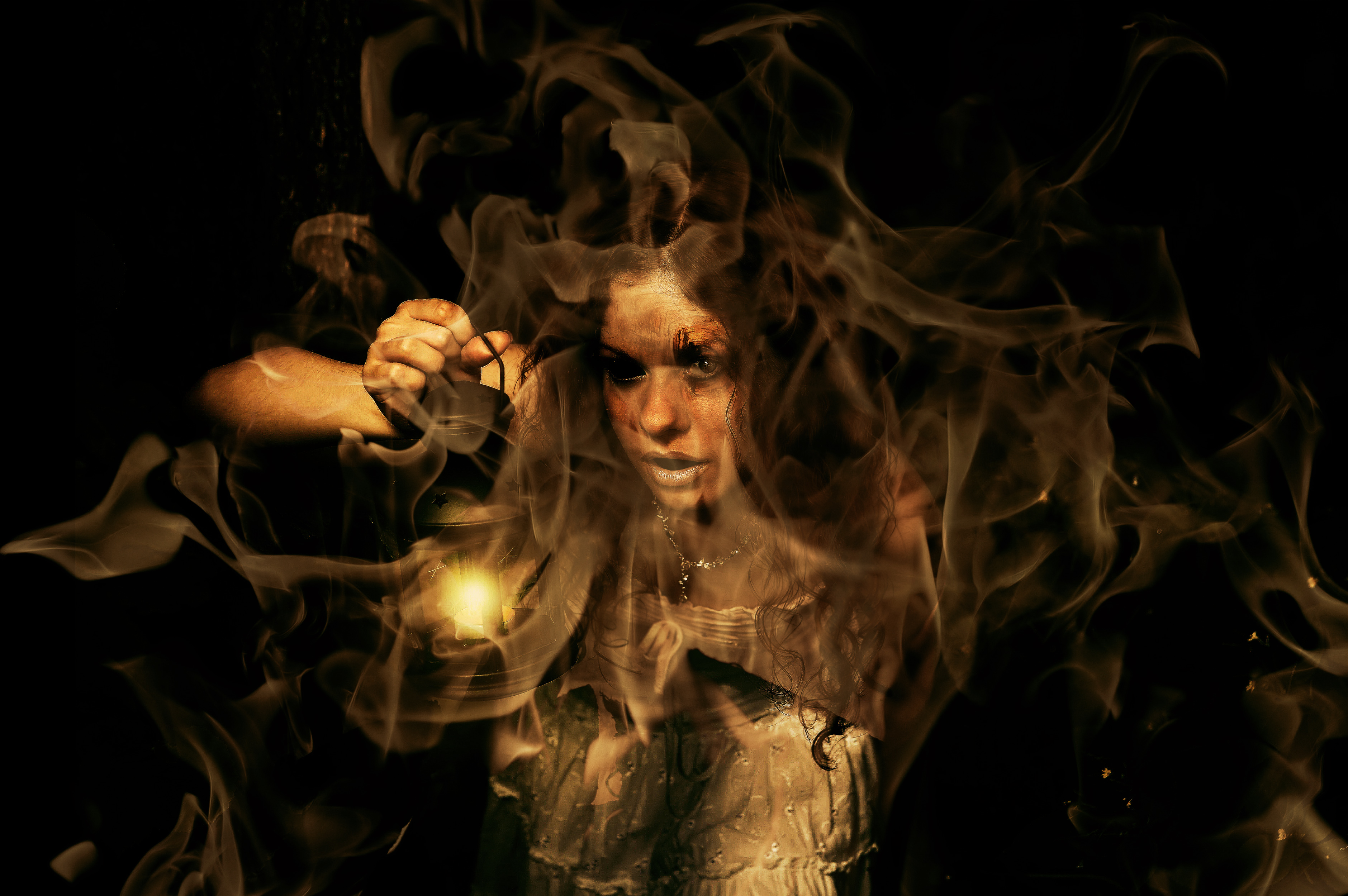 Free download wallpaper Smoke, Gothic, Dark, Women, Horror on your PC desktop