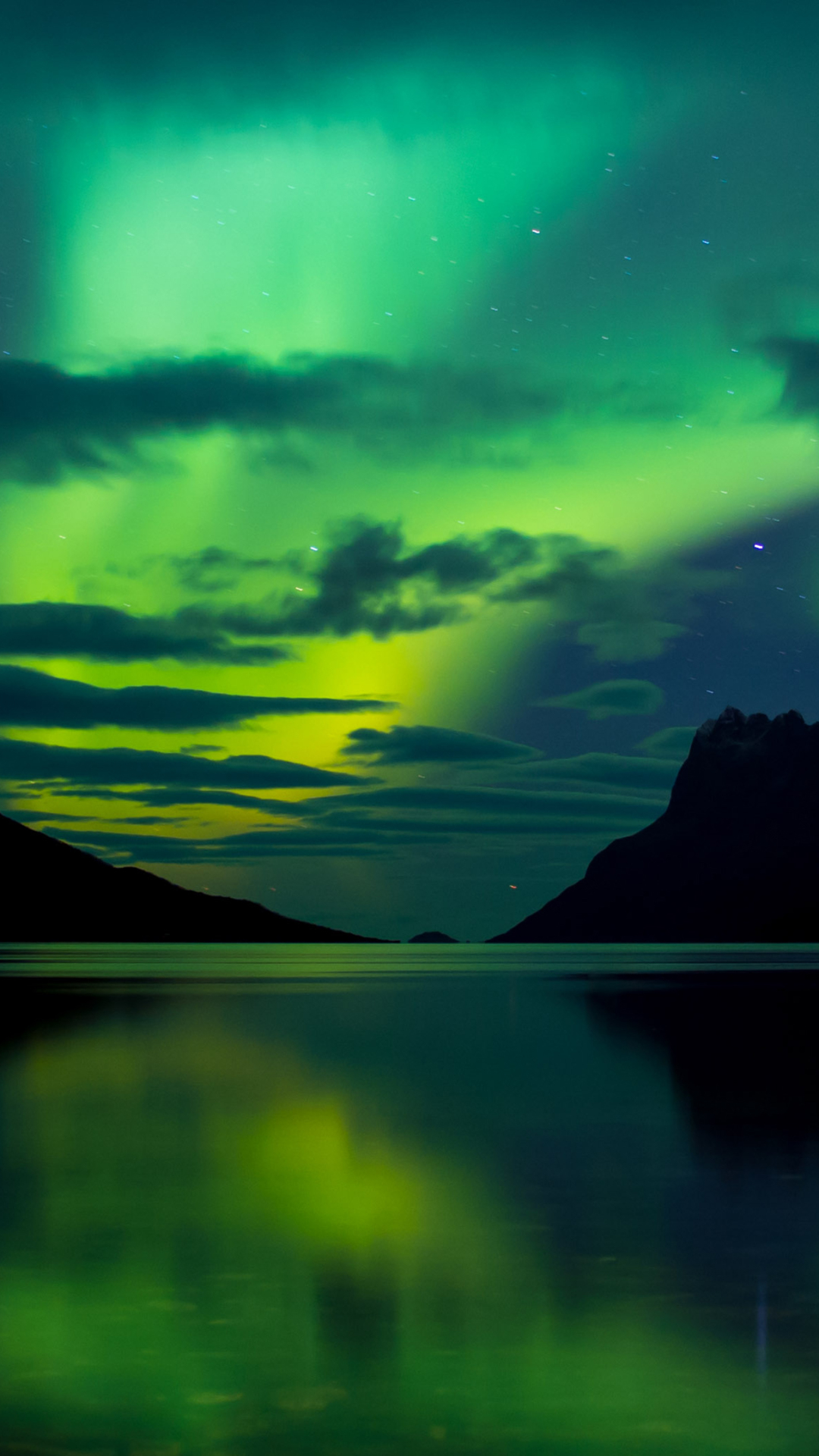 Download mobile wallpaper Night, Earth, Aurora Borealis for free.