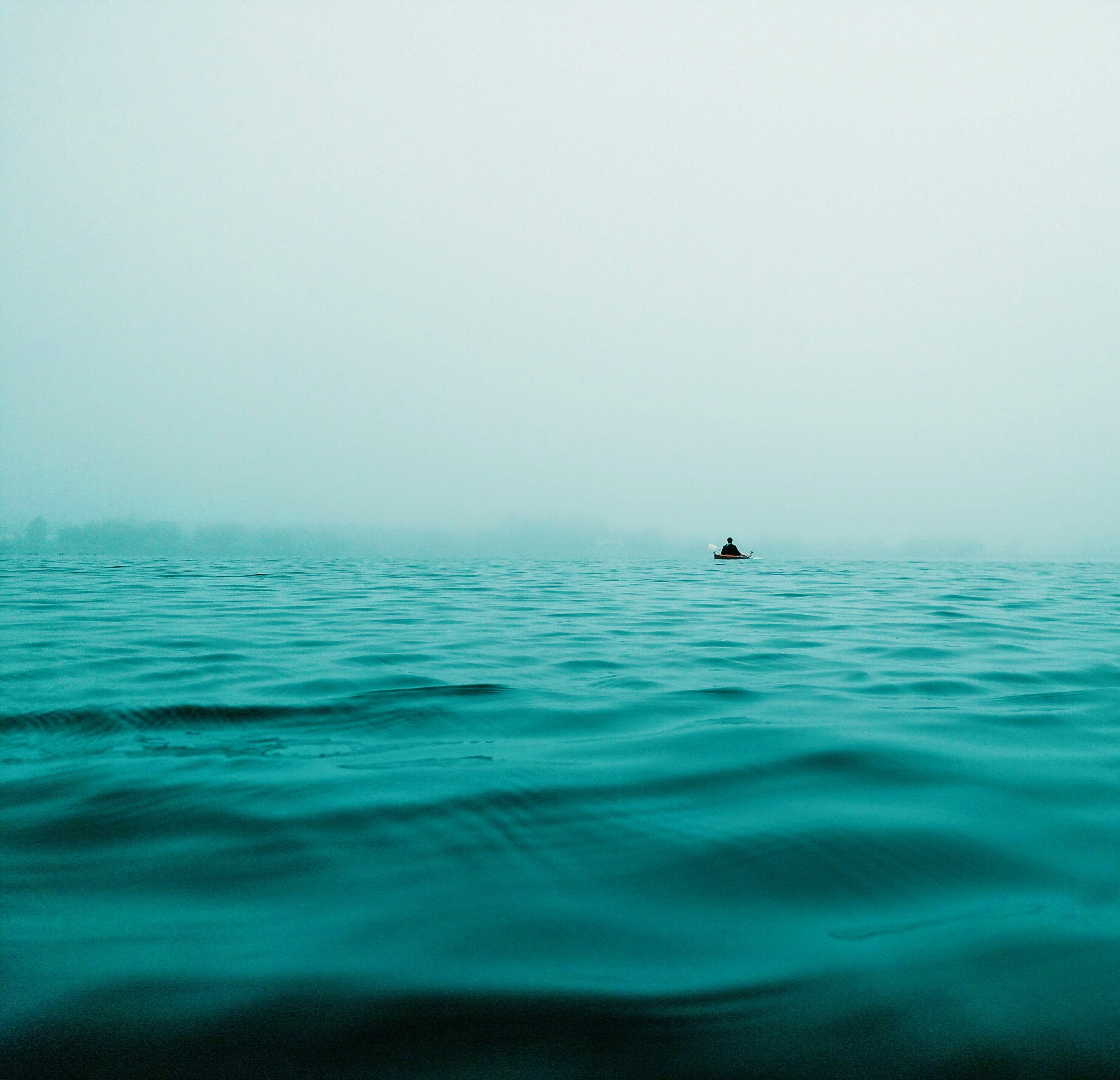 Free download wallpaper Seclusion, Privacy, Boat, Loneliness, Sea, Minimalism on your PC desktop