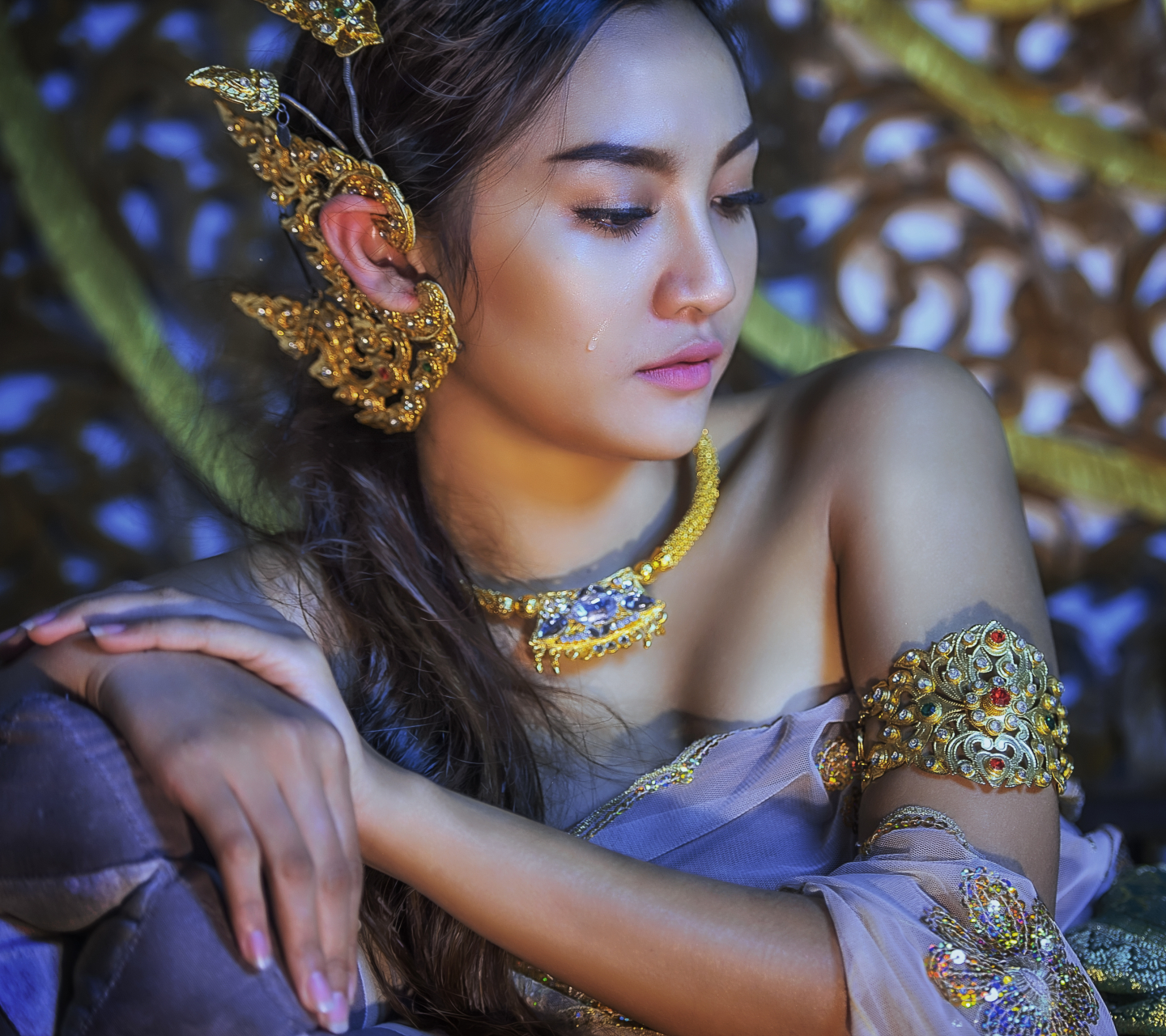 Téléchargez des papiers peints mobile Bijoux, Modèle, Collier, Des Boucles D'oreilles, Asiatique, Femmes, Top Model, Thaïlandais gratuitement.