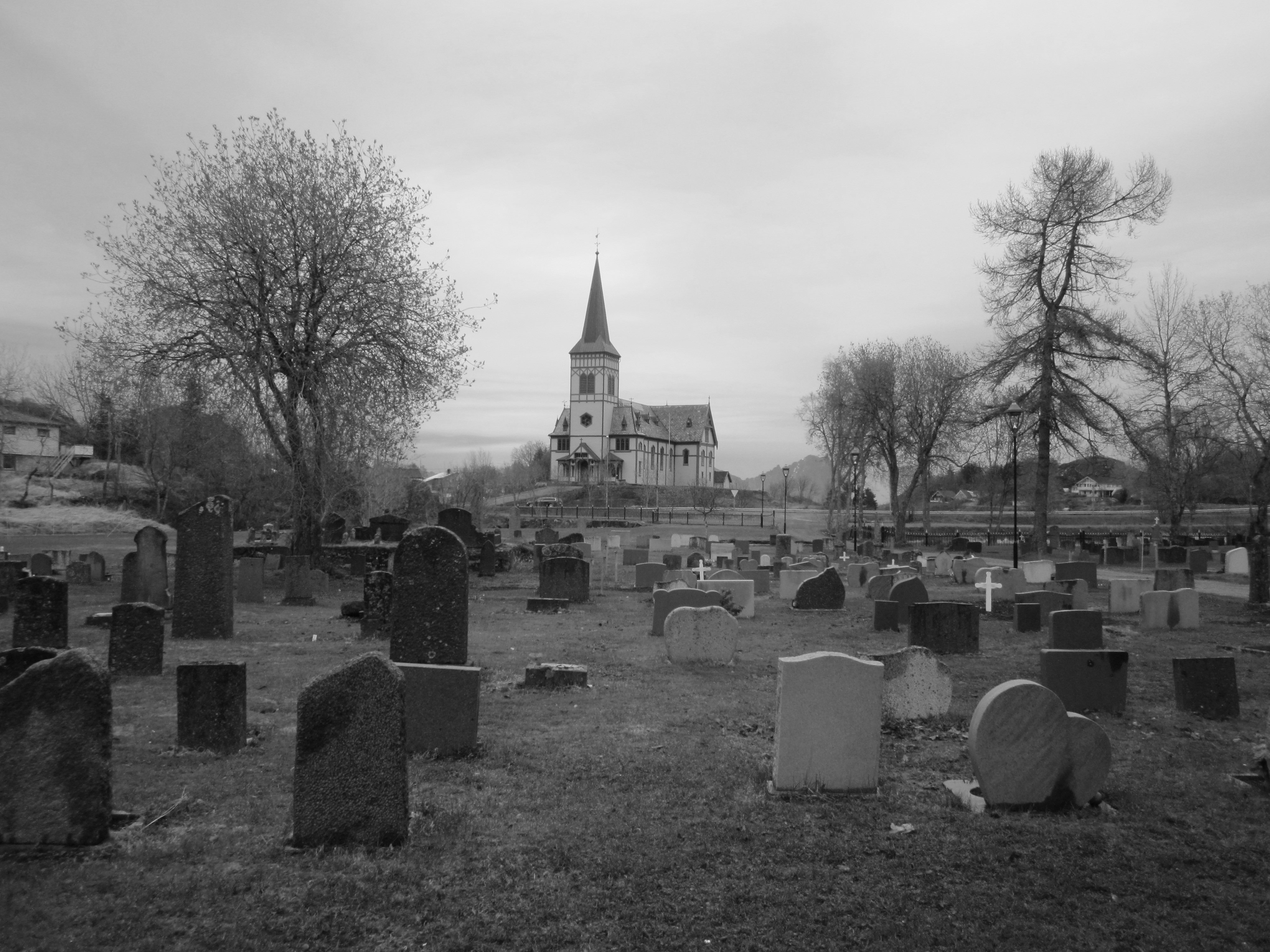 Descarga gratuita de fondo de pantalla para móvil de Oscuro, Cementerio.
