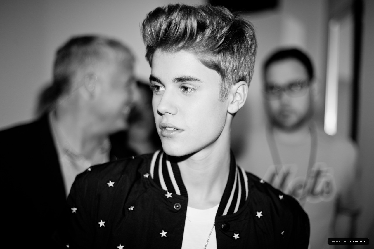 Baixar papéis de parede de desktop Justin Bieber HD