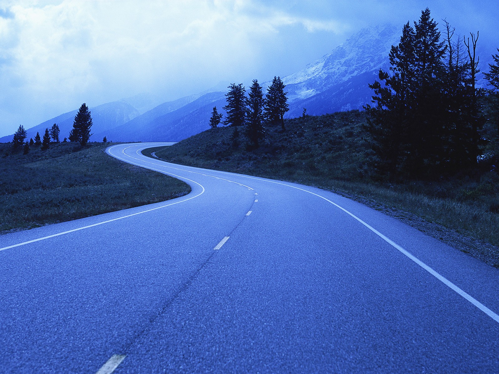 Free download wallpaper Man Made, Road on your PC desktop