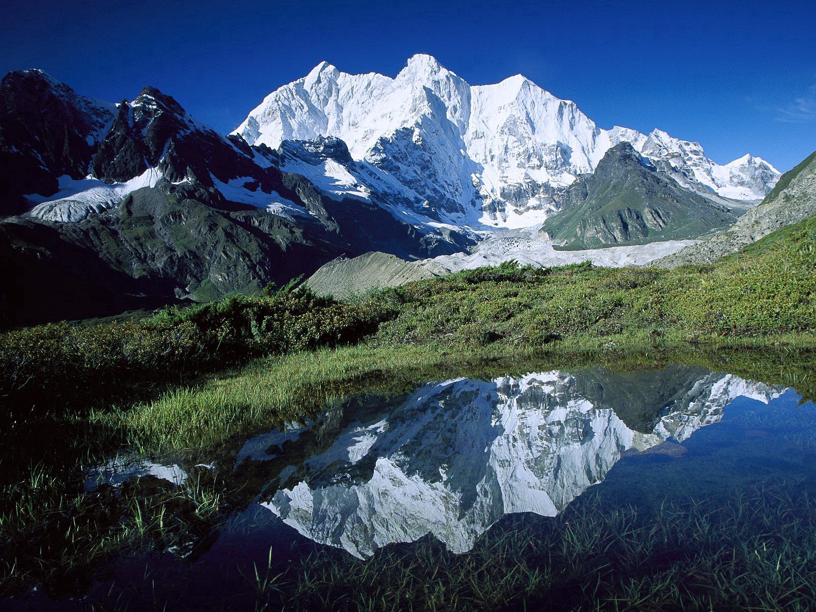 157923 завантажити картинку відображення, вершина, природа, гори, верх, озеро, тибет, тибету - шпалери і заставки безкоштовно