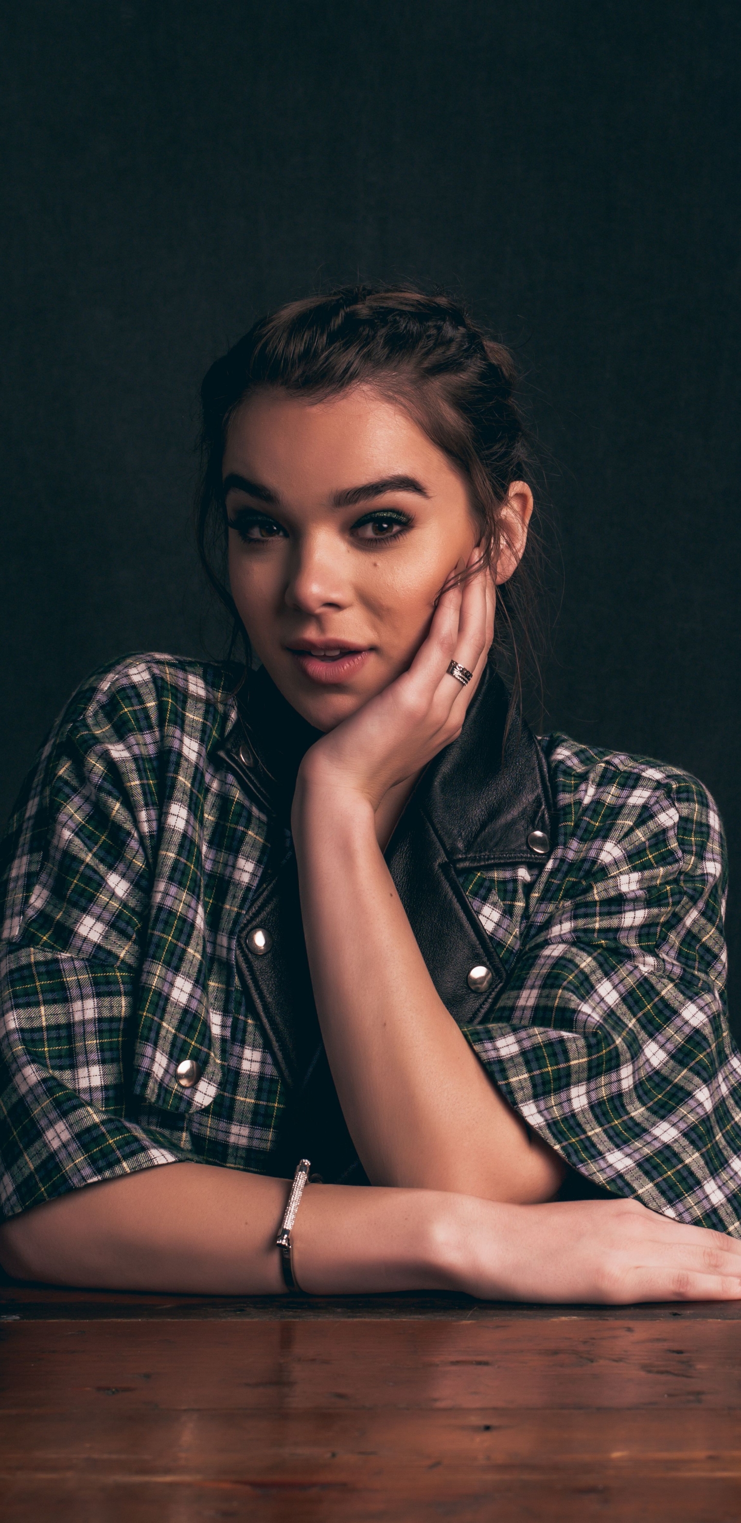 Baixar papel de parede para celular de Morena, Americano, Celebridade, Cabelo Castanho, Atriz, Hailee Steinfeld gratuito.