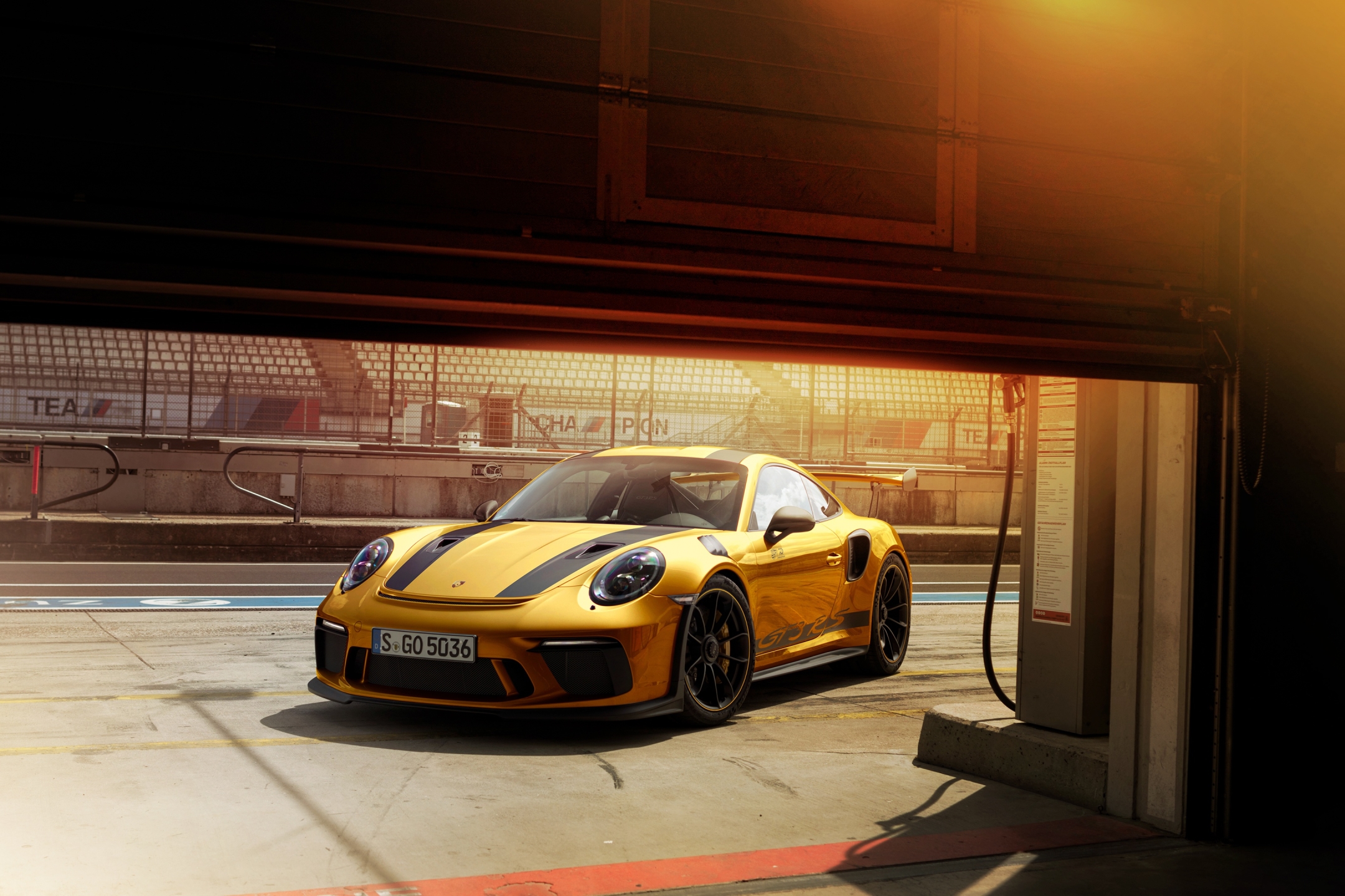 Download mobile wallpaper Porsche, Car, Porsche 911, Porsche 911 Gt3, Vehicle, Vehicles, Yellow Car for free.