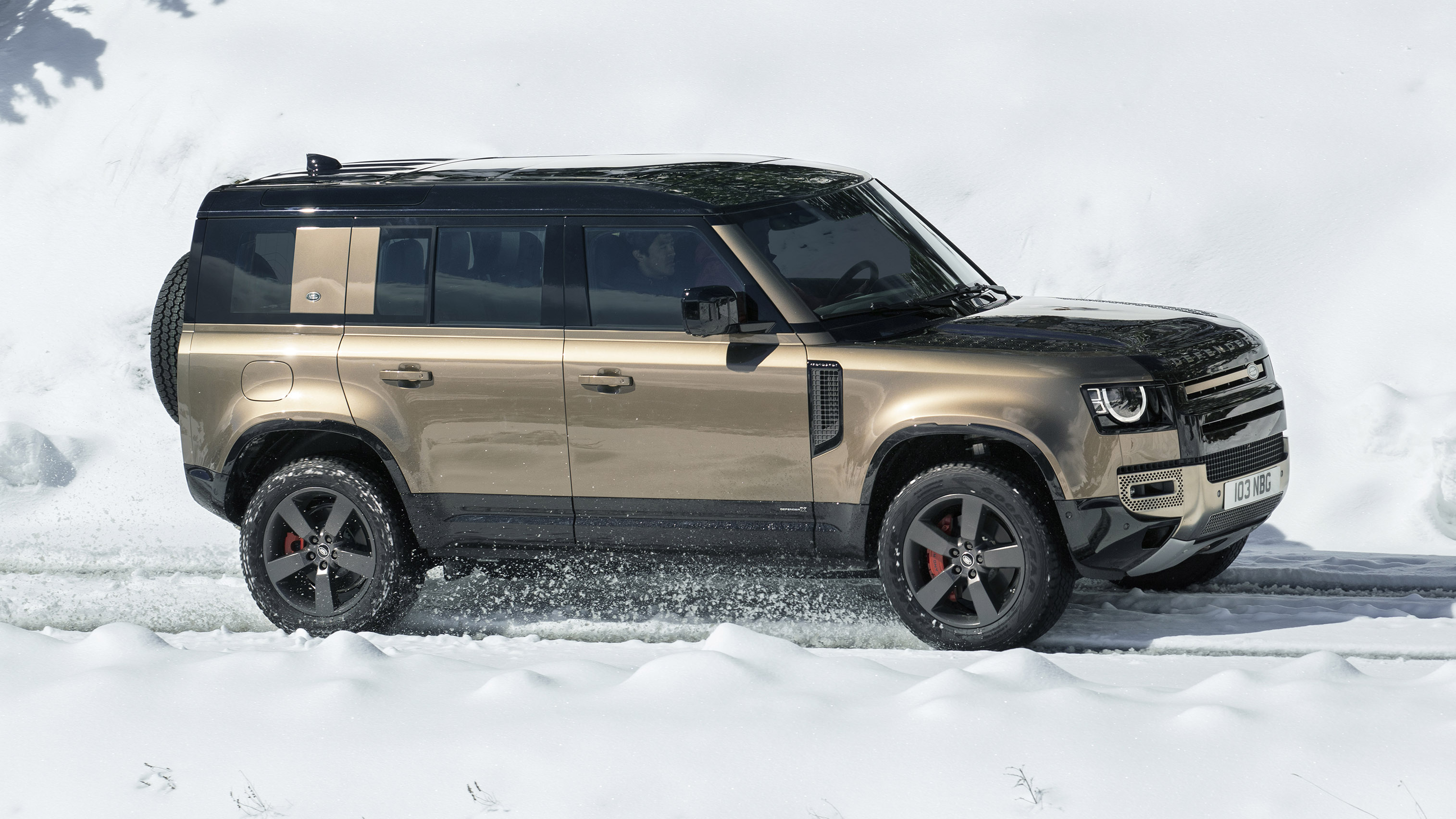 Download mobile wallpaper Snow, Land Rover, Car, Suv, Land Rover Defender, Vehicles for free.