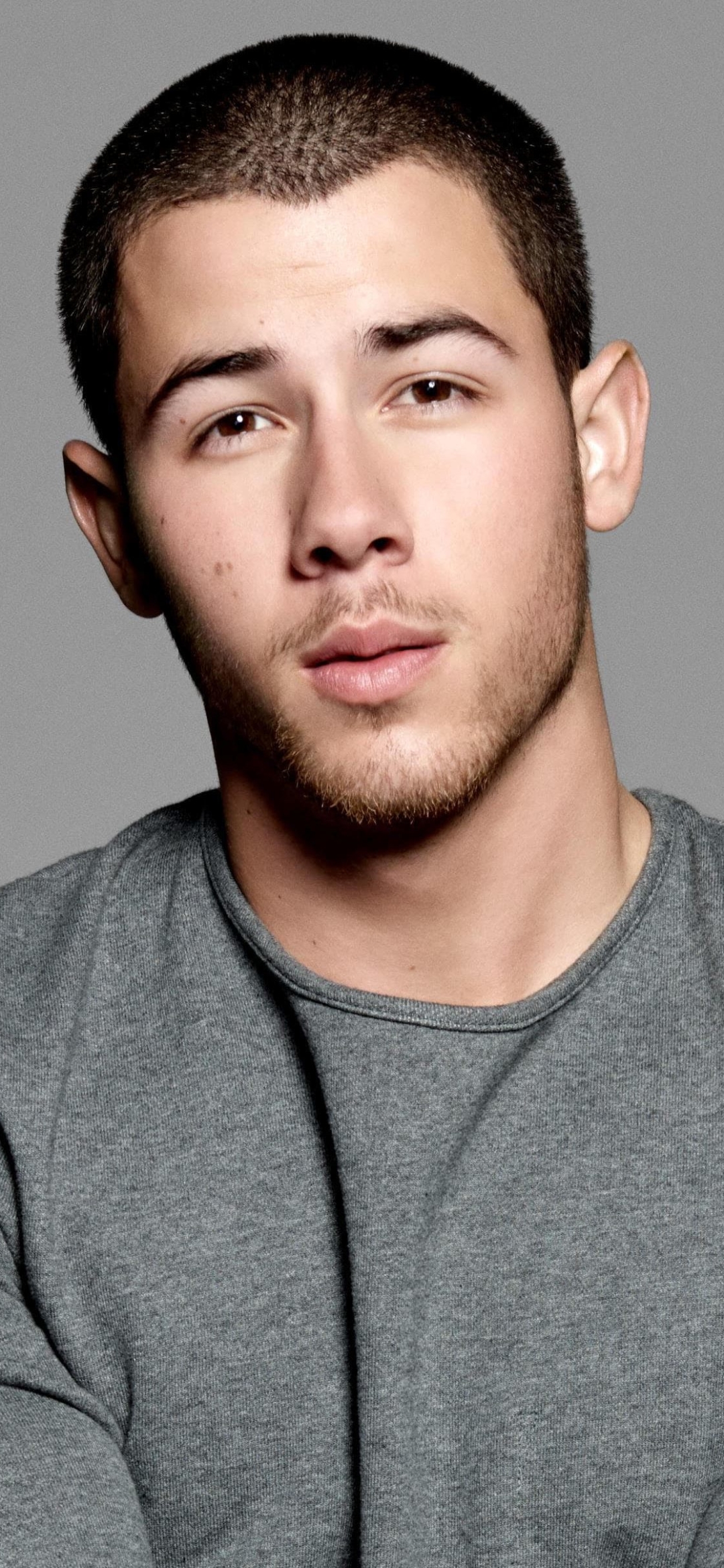 Handy-Wallpaper Berühmtheiten, Nick Jonas kostenlos herunterladen.