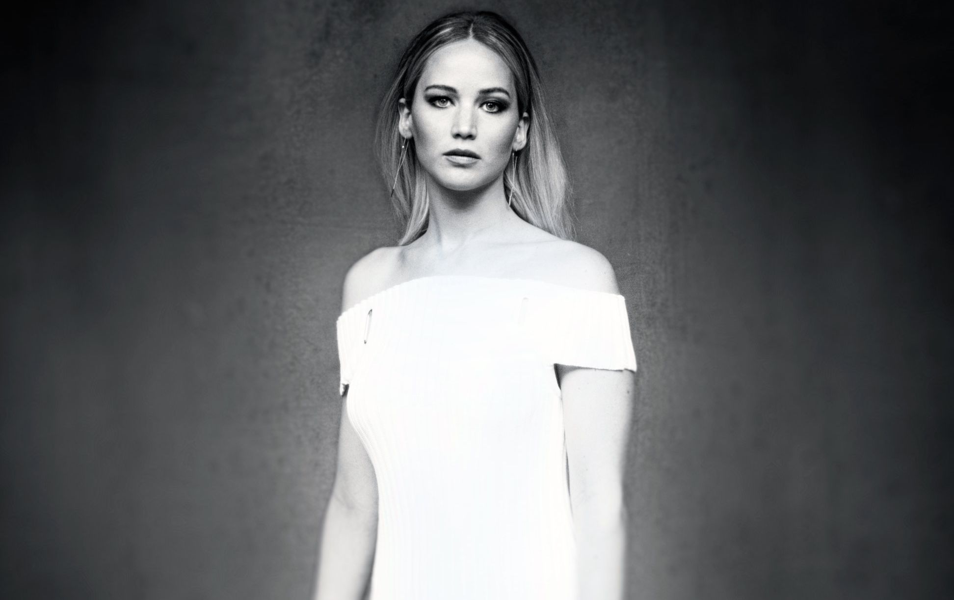 Download mobile wallpaper Monochrome, Celebrity, Black & White, Jennifer Lawrence for free.