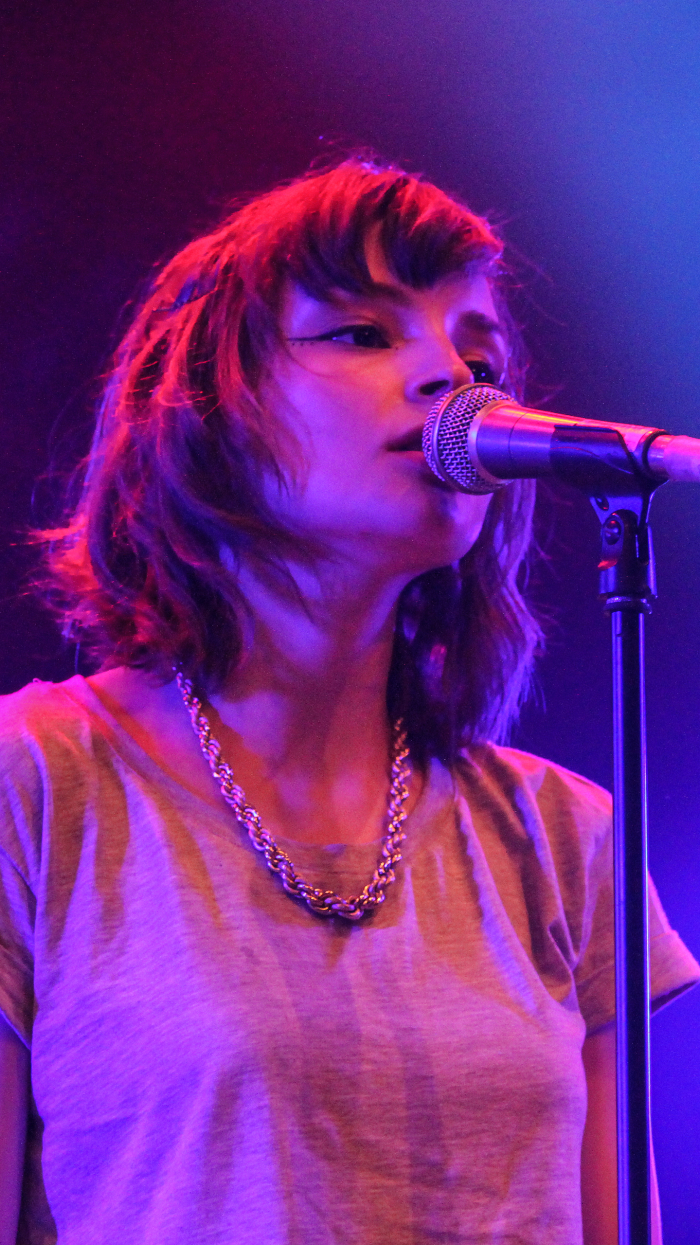 lauren mayberry, music