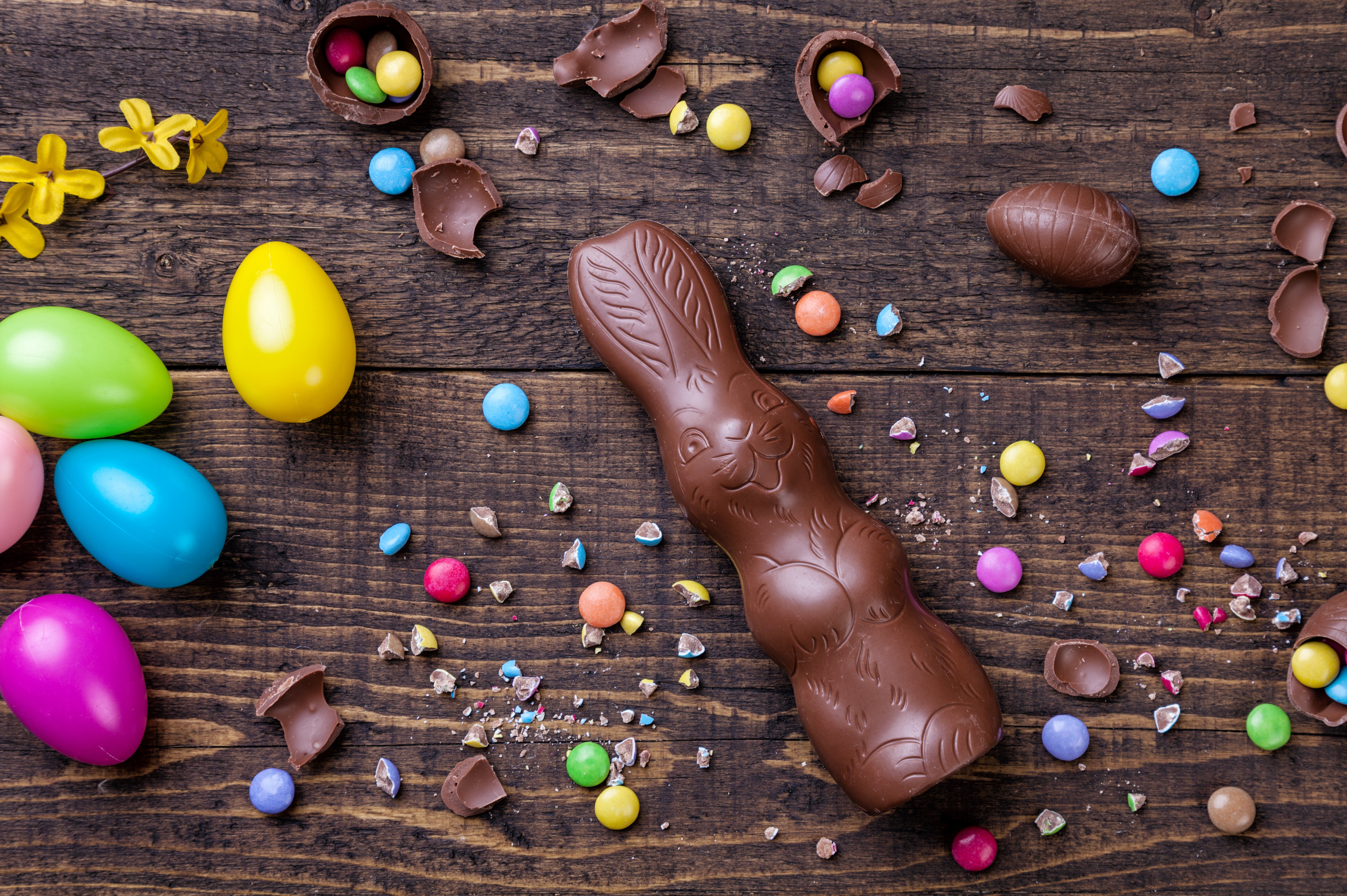 Download mobile wallpaper Easter, Chocolate, Still Life, Holiday, Candy, Easter Egg for free.