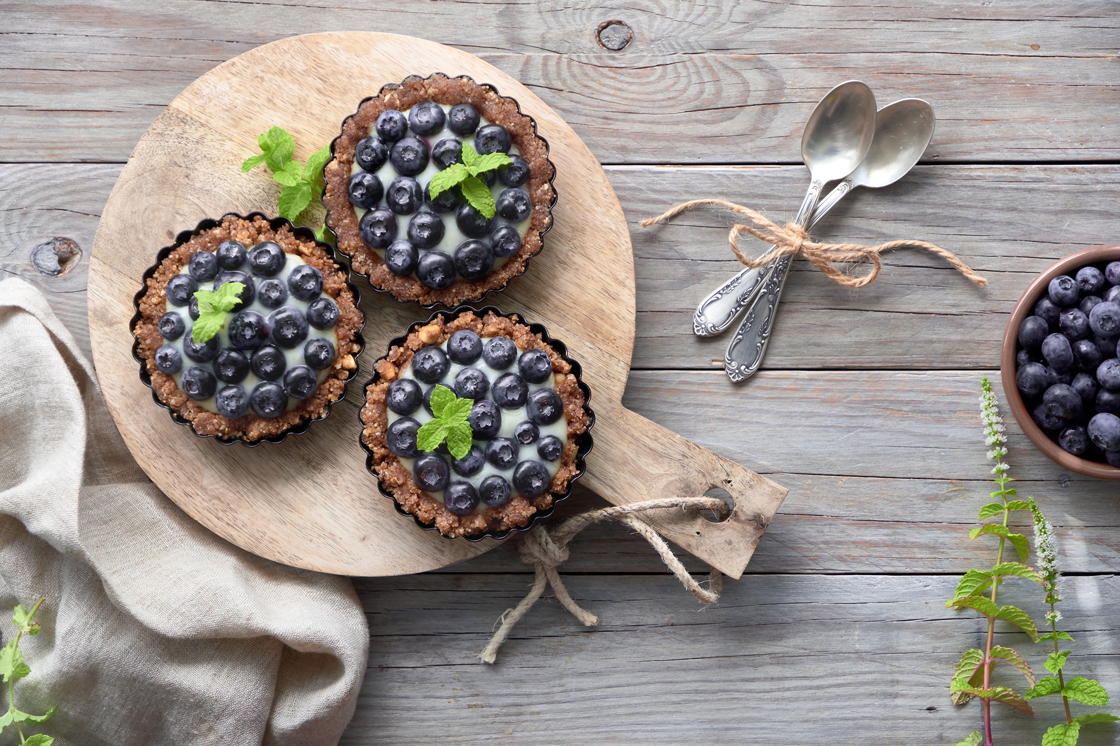 Download mobile wallpaper Food, Dessert, Blueberry, Still Life, Berry, Fruit, Pastry for free.
