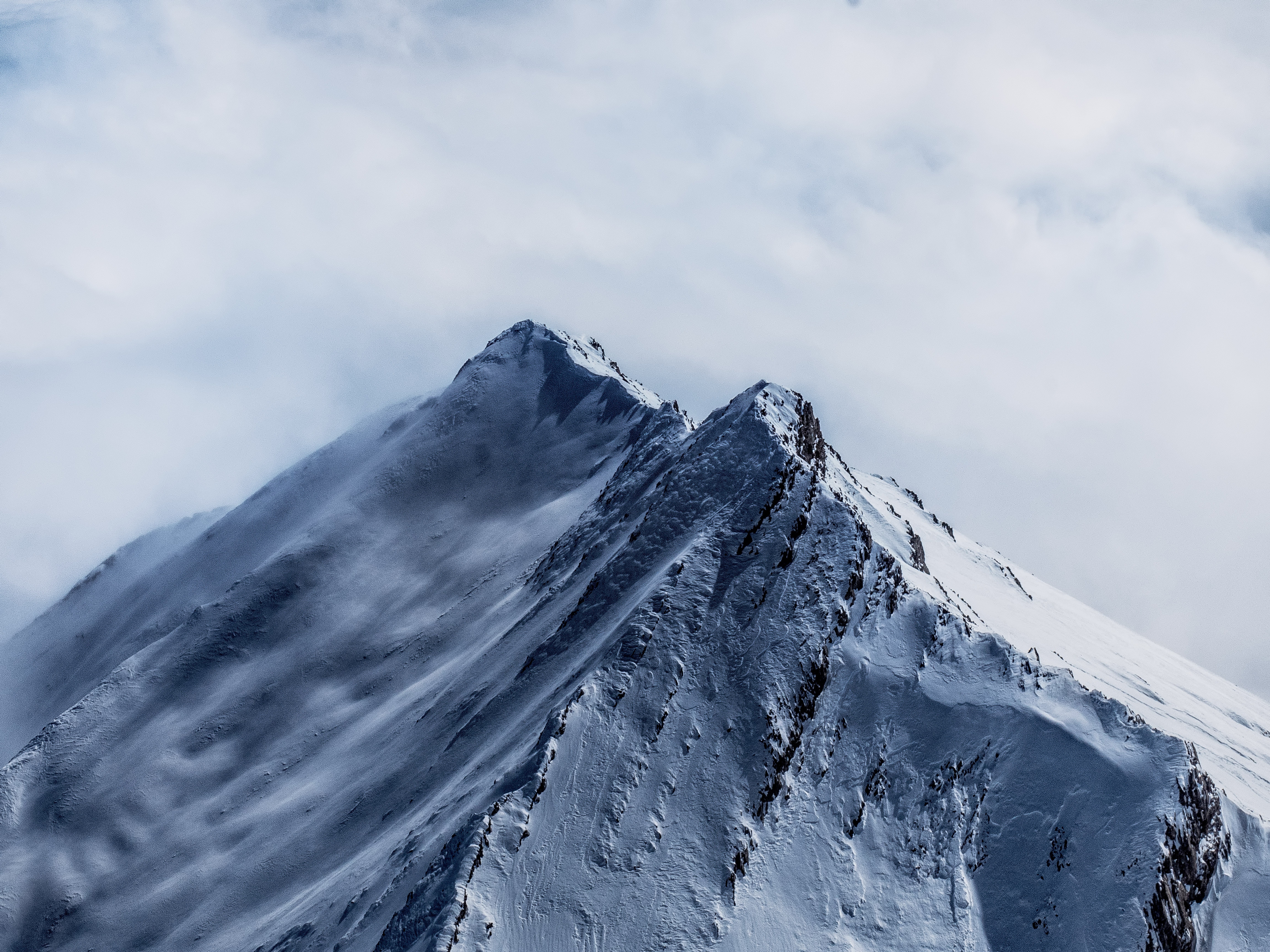 Laden Sie das Natur, Mountains, Oberteile, Scheitelpunkt, Schnee-Bild kostenlos auf Ihren PC-Desktop herunter