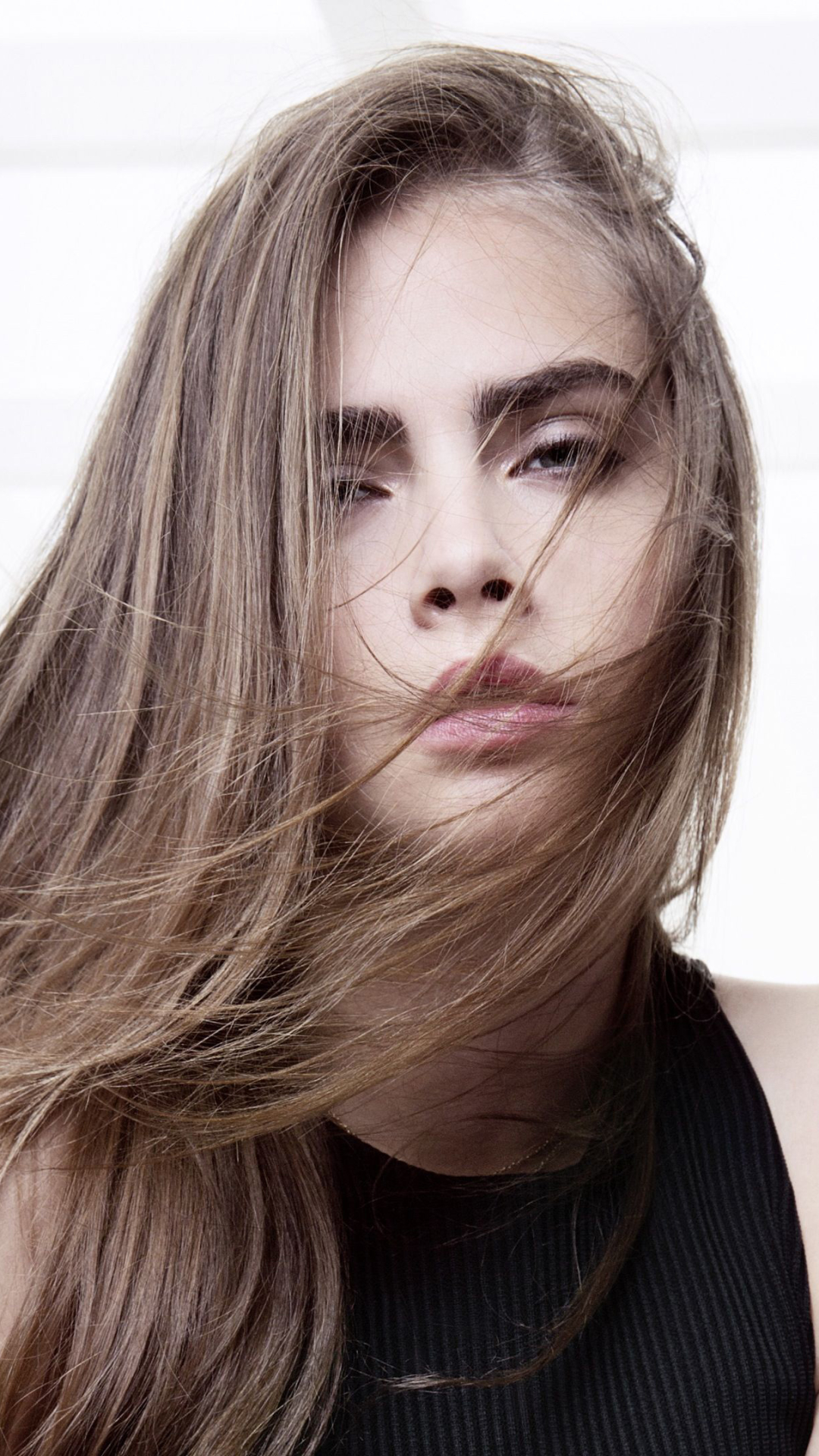 Baixar papel de parede para celular de Morena, Britânico, Modelo, Celebridade, Cabelo Longo, Cabelo Castanho, Atriz, Cara Delevingne gratuito.