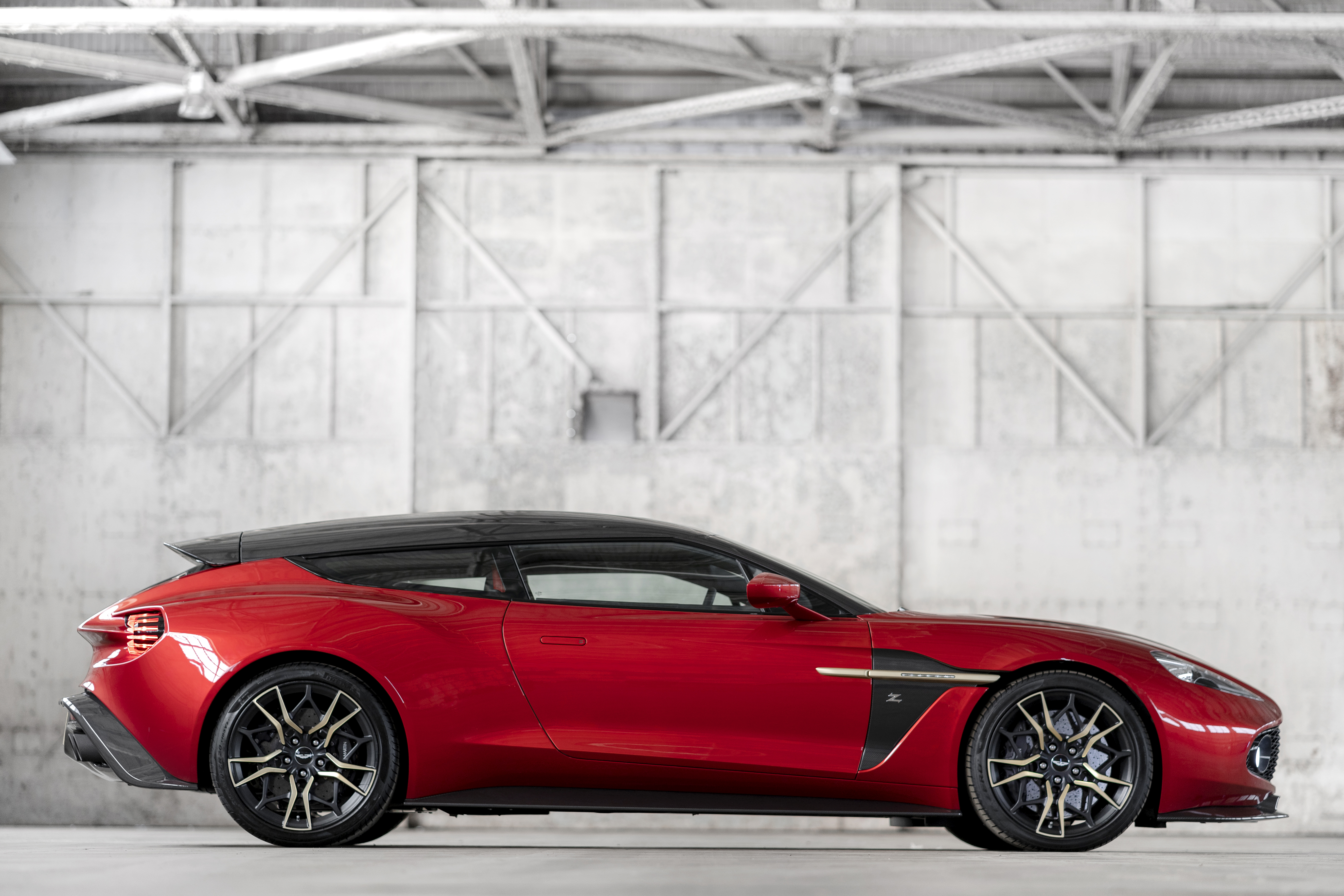 Download mobile wallpaper Aston Martin, Car, Aston Martin Vanquish, Vehicles, Aston Martin Vanquish Zagato for free.