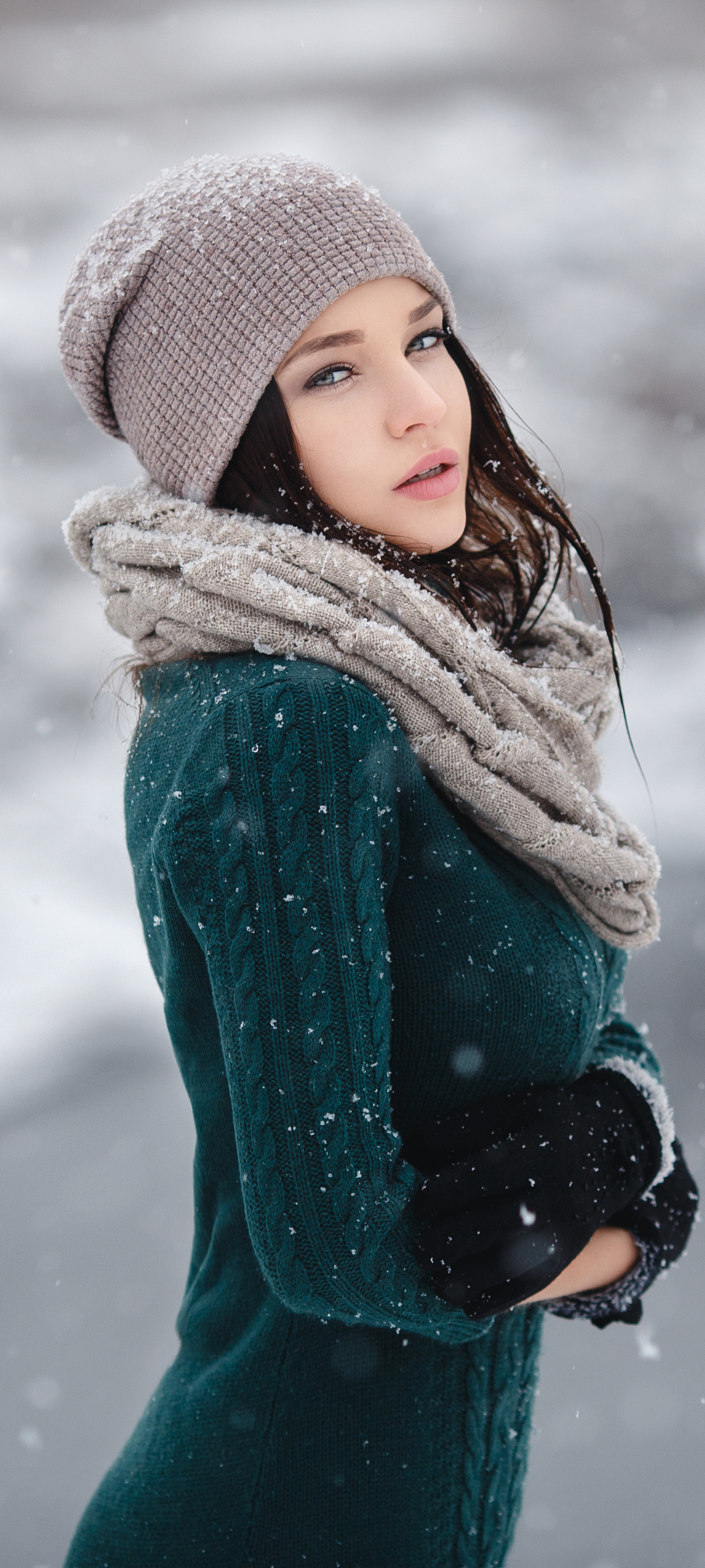 Download mobile wallpaper Hat, Model, Women, Scarf, Angelina Petrova for free.