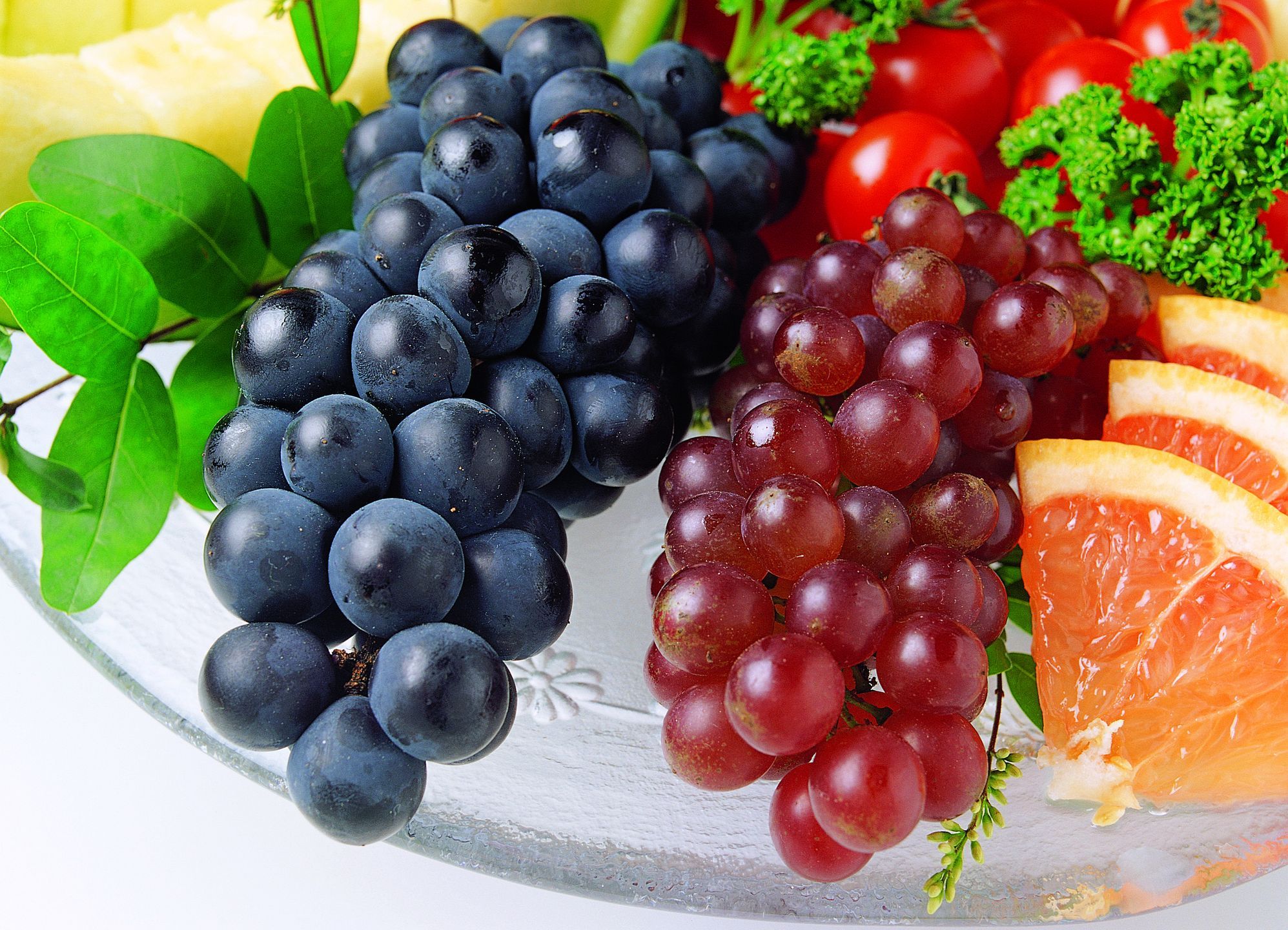 491654 завантажити шпалери харчування, фрукти, грейпфрут, виноград, помідор - заставки і картинки безкоштовно