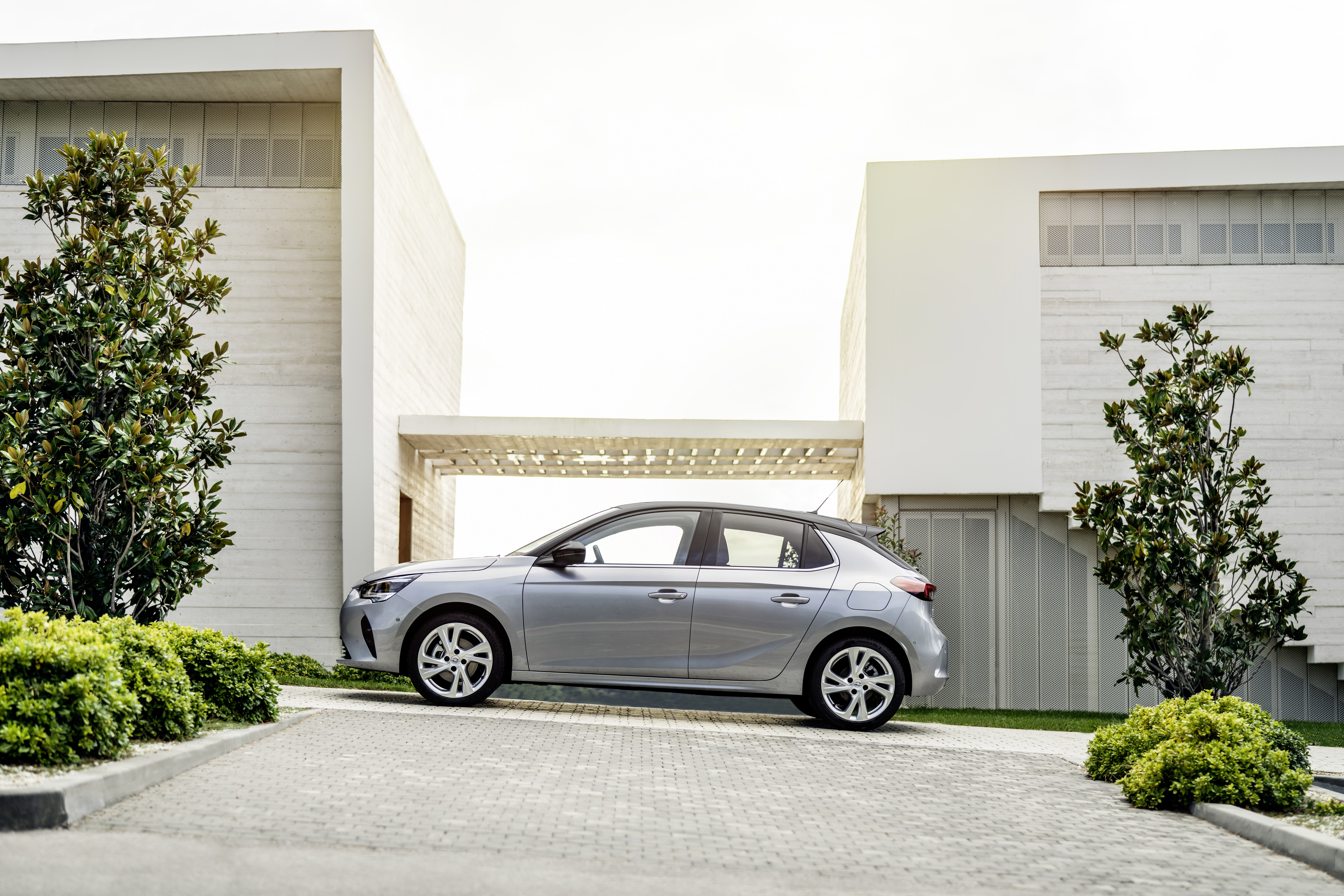 Baixar papel de parede para celular de Opel, Carro, Carro Compacto, Veículos, Carro Prateado, Opel Corsa gratuito.