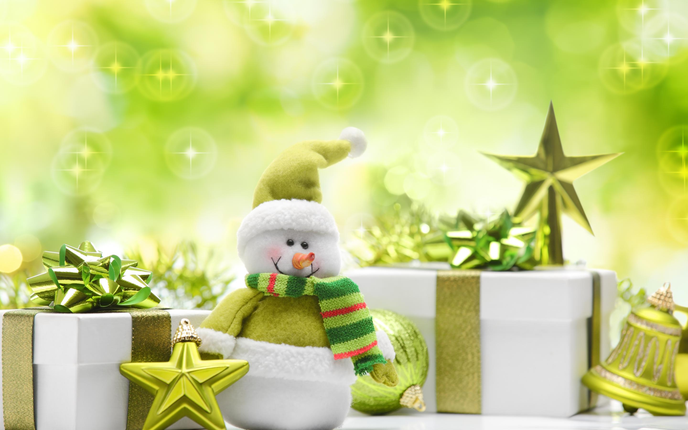 Download mobile wallpaper Snowman, Christmas, Holiday, Gift, Christmas Ornaments for free.