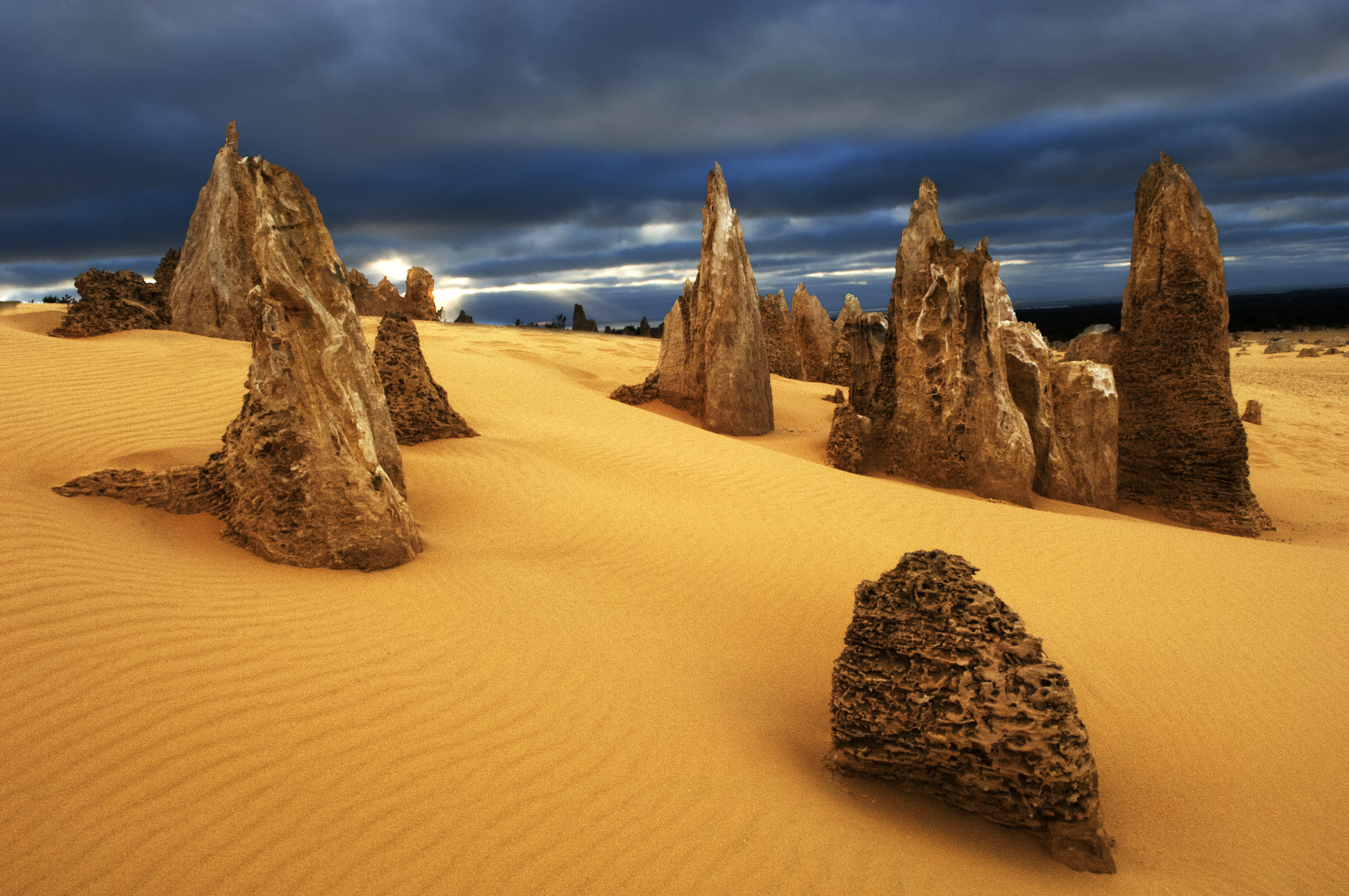 Скачать картинку Природа, Песок, Пустыня, Австралия, Земля/природа в телефон бесплатно.