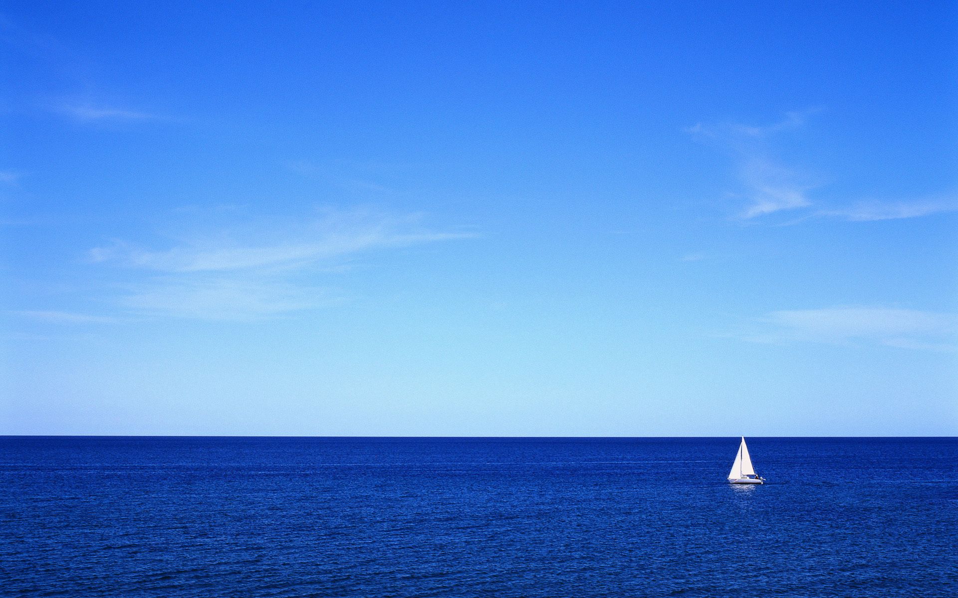 100504 скачать обои безмятежность, яхта, минимализм, парус, небо, море, тишина - заставки и картинки бесплатно