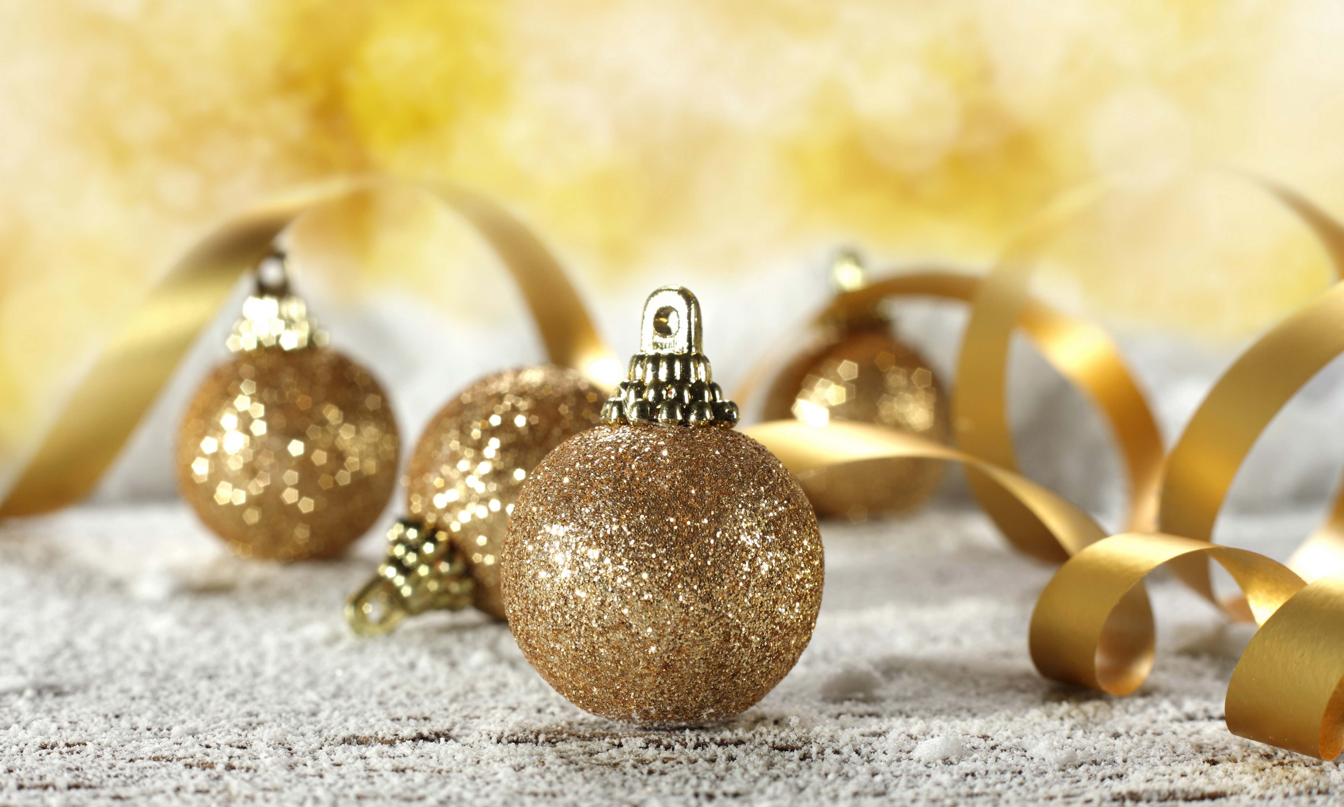 Download mobile wallpaper Christmas, Holiday, Christmas Ornaments for free.