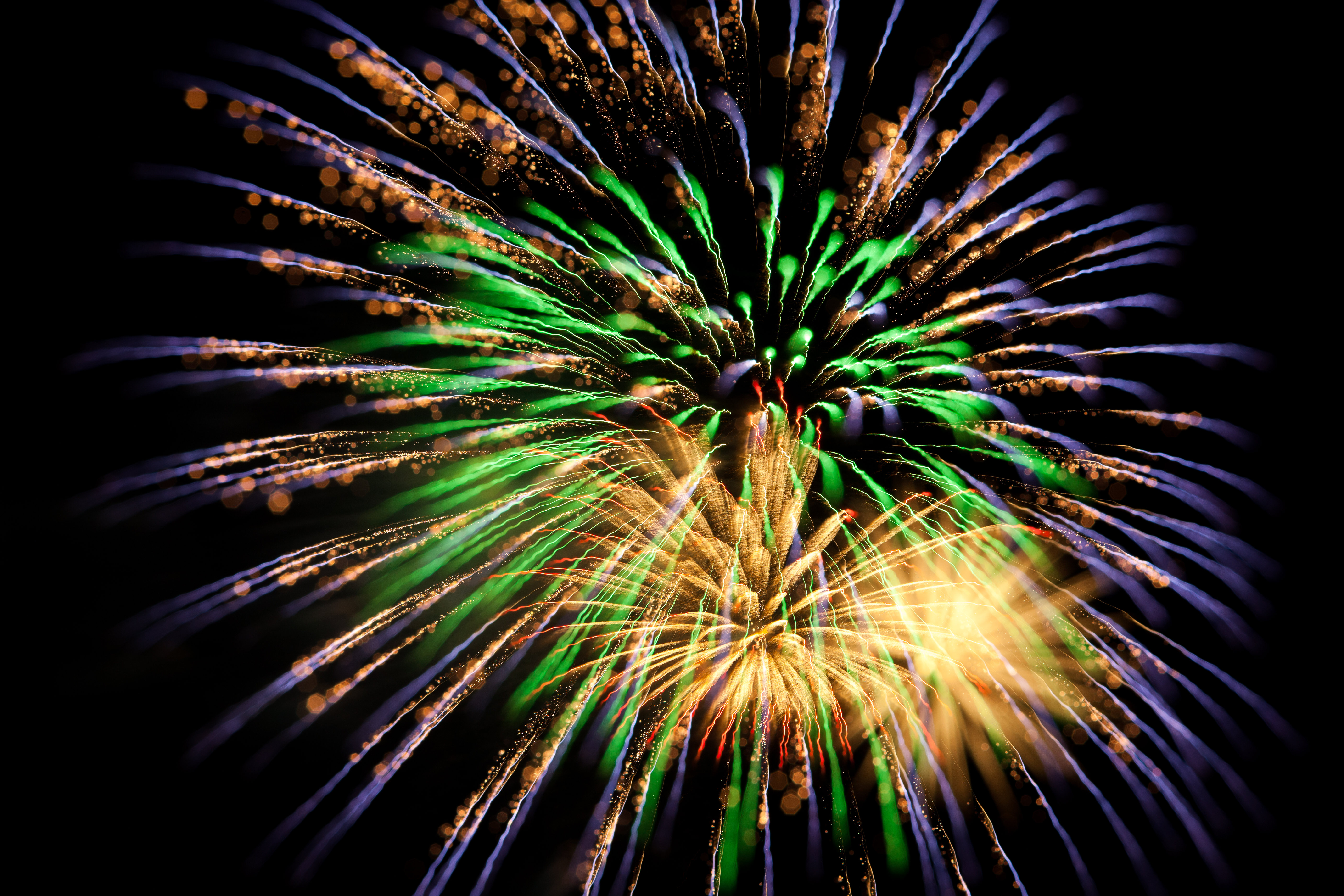 Free download wallpaper Sparks, Fireworks, Firework, Holidays, Salute on your PC desktop