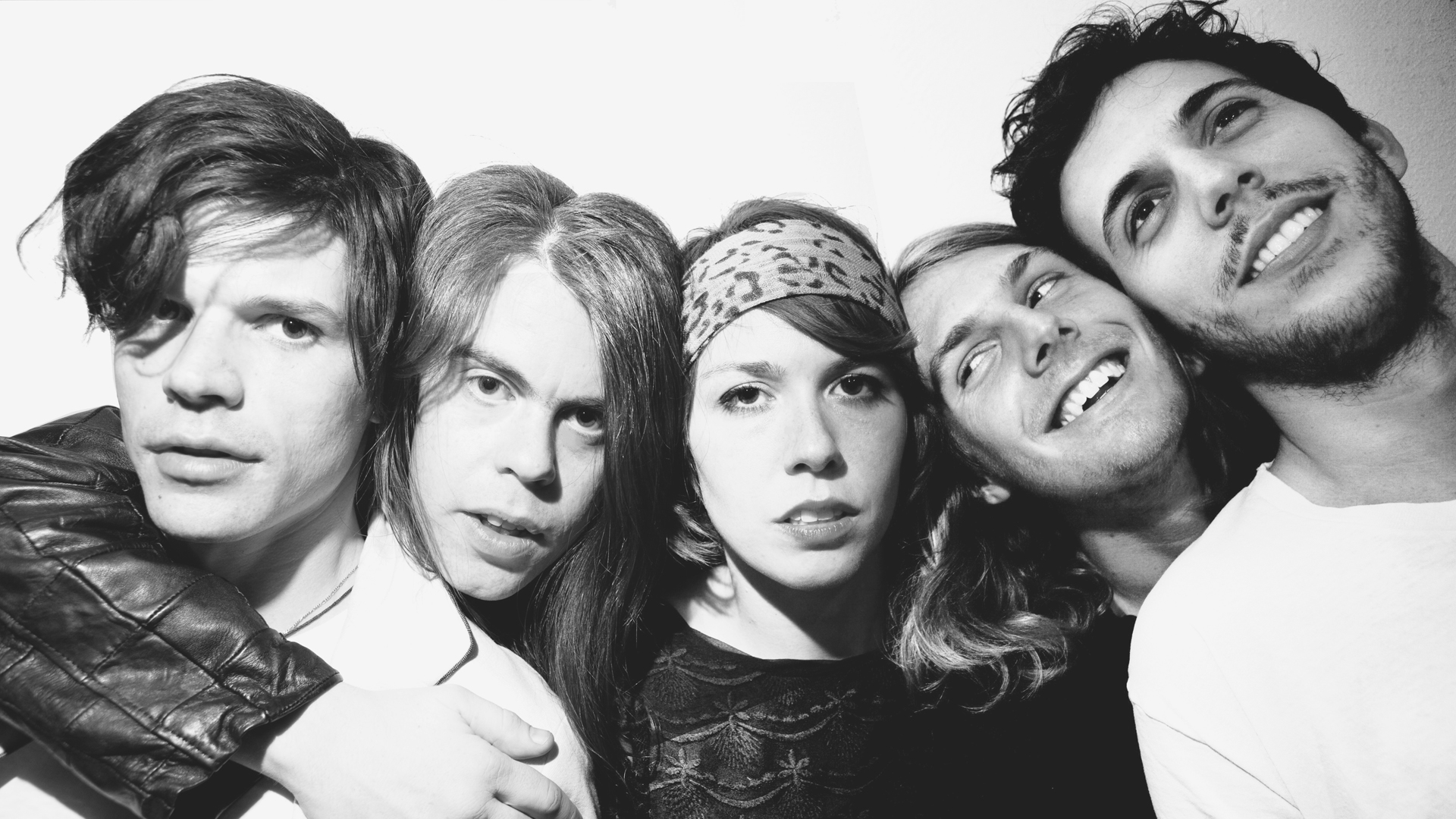 Download mobile wallpaper Music, Grouplove for free.