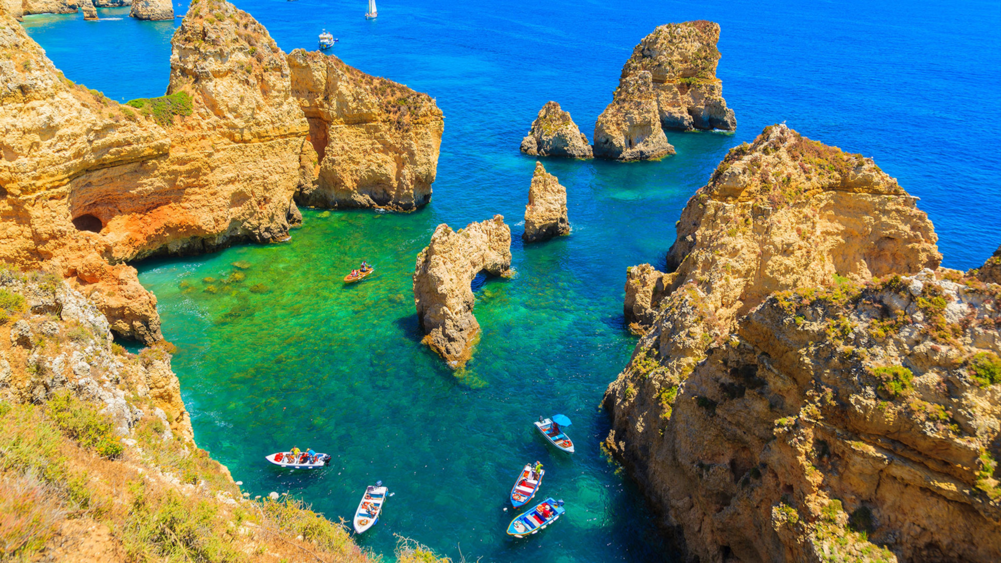 Download mobile wallpaper Ocean, Boat, Portugal, Coastline, Photography for free.
