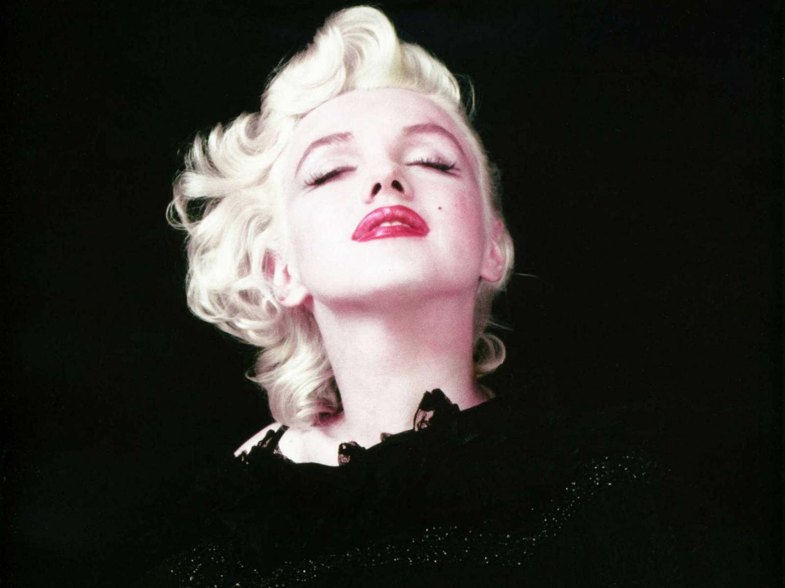 Free download wallpaper Marilyn Monroe, Close Up, Celebrity on your PC desktop