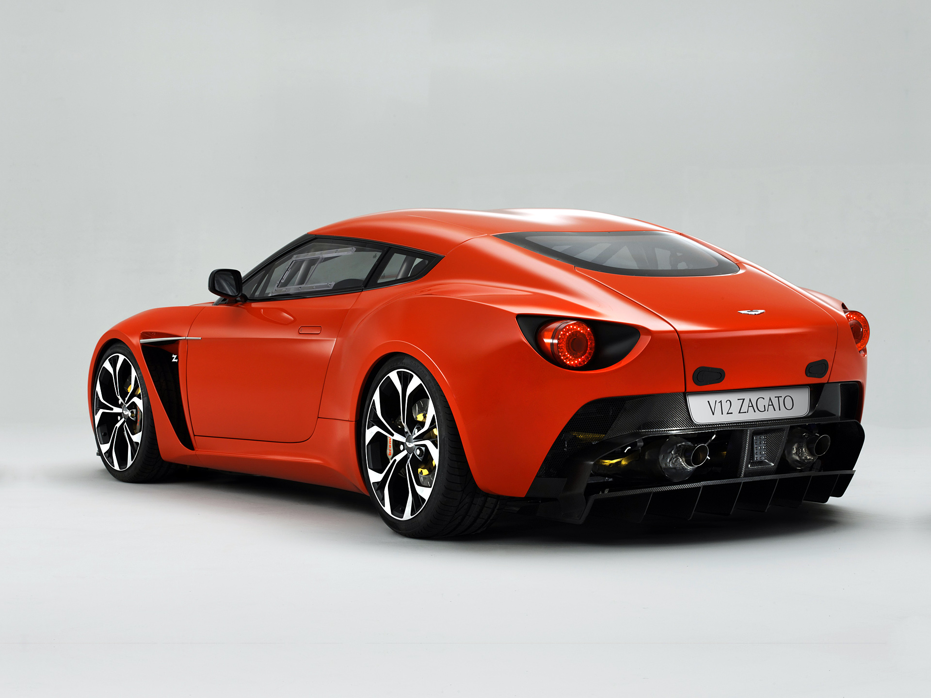 Завантажити шпалери Aston Martin V12 Zagato на телефон безкоштовно