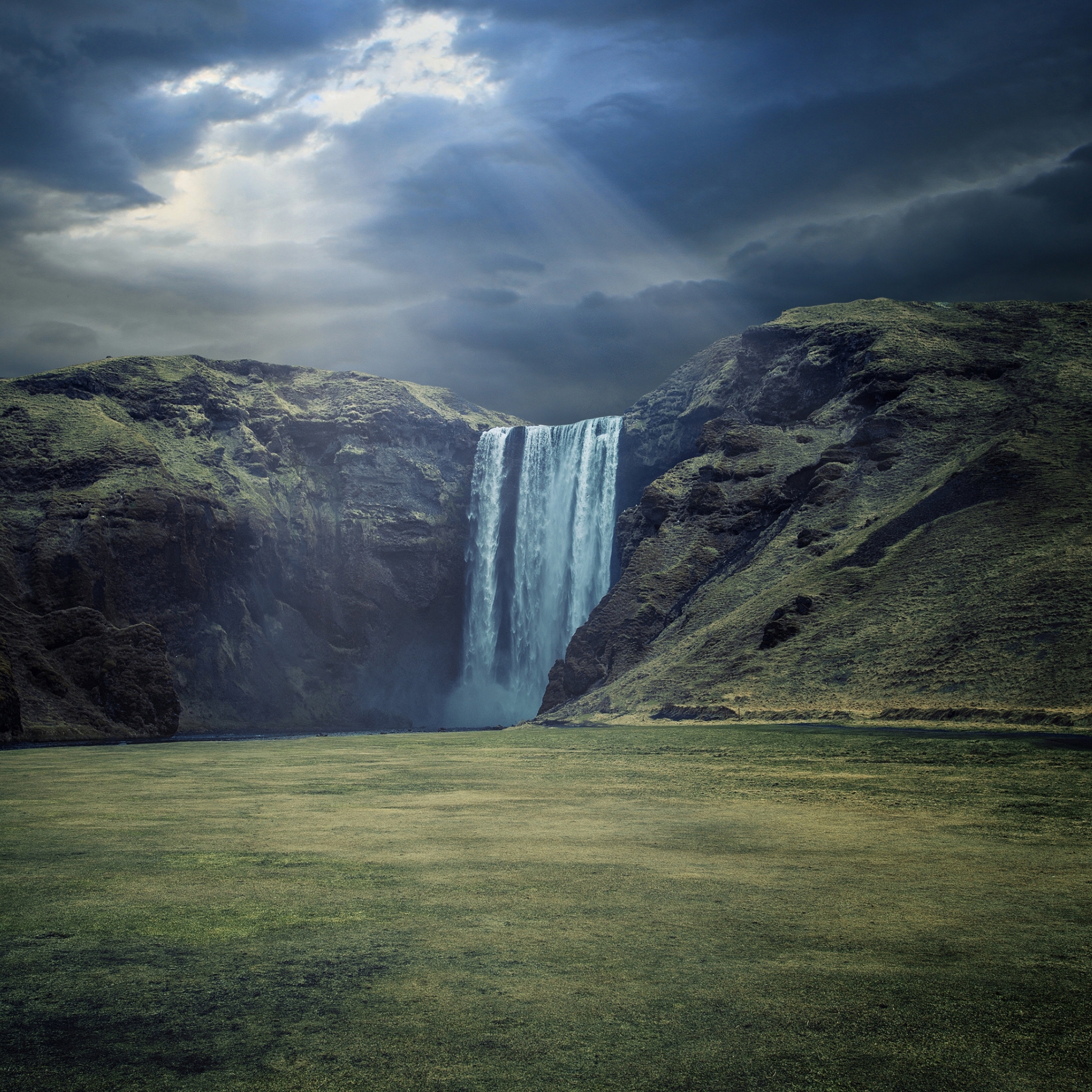 Laden Sie das Wasserfälle, Wasserfall, Wolke, Sonnenstrahl, Skogafoss, Erde/natur, Sonnenbohne, Skógafoss Wasserfall-Bild kostenlos auf Ihren PC-Desktop herunter