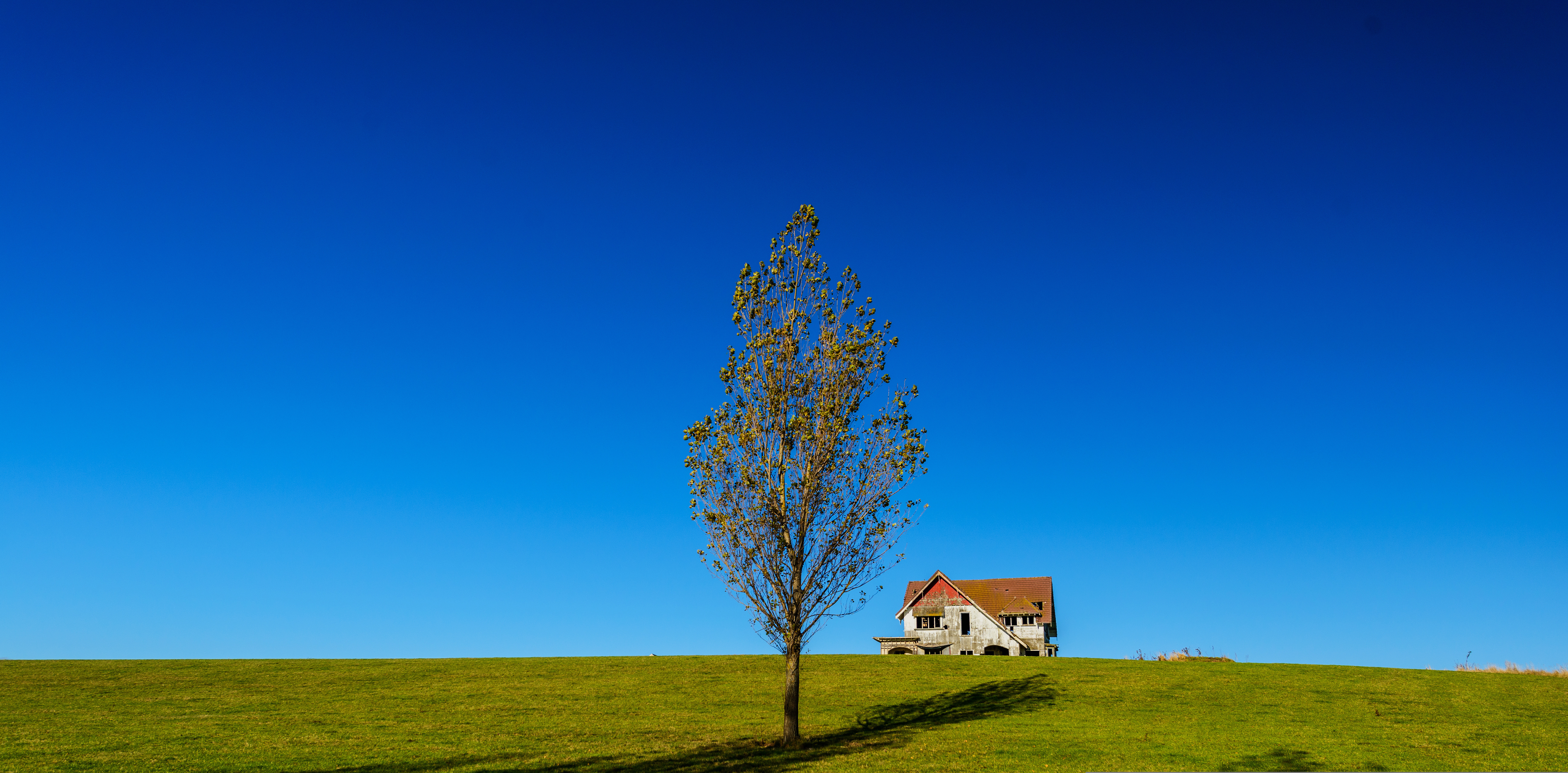 Free download wallpaper Sky, Tree, House, Barn, Man Made on your PC desktop