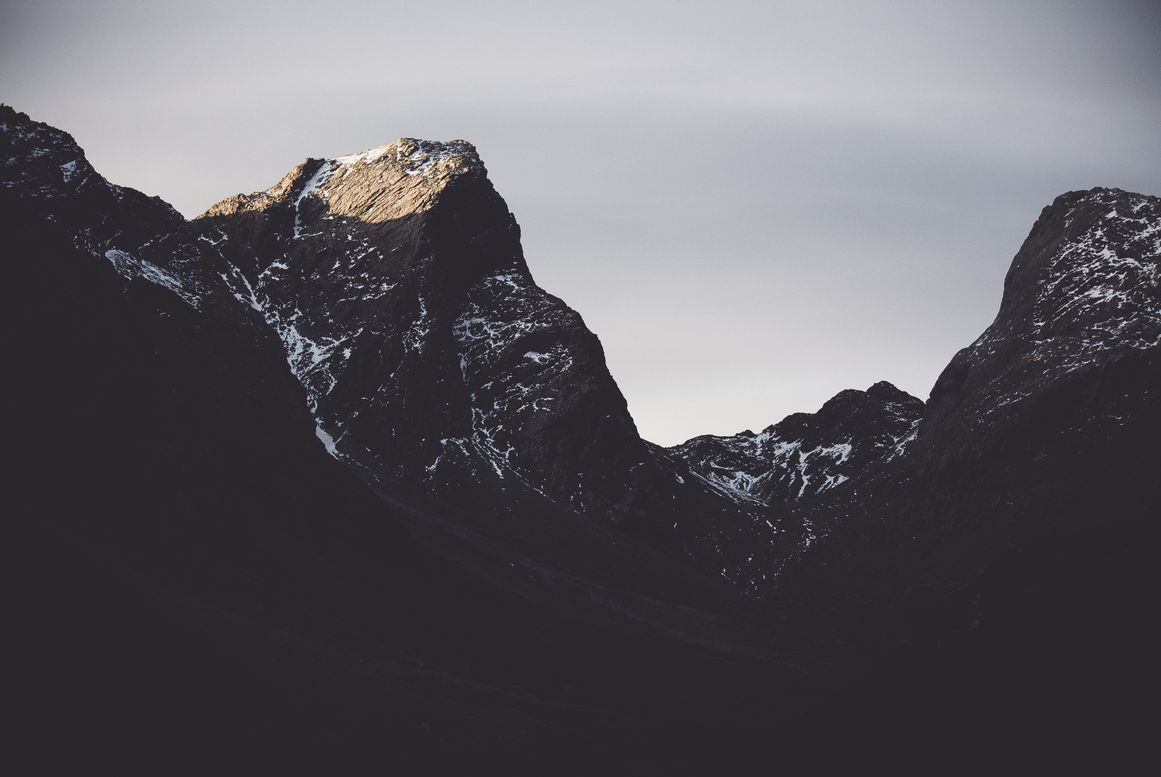 Baixe gratuitamente a imagem Natureza, Montanhas, Neve, Vértice, Tops na área de trabalho do seu PC