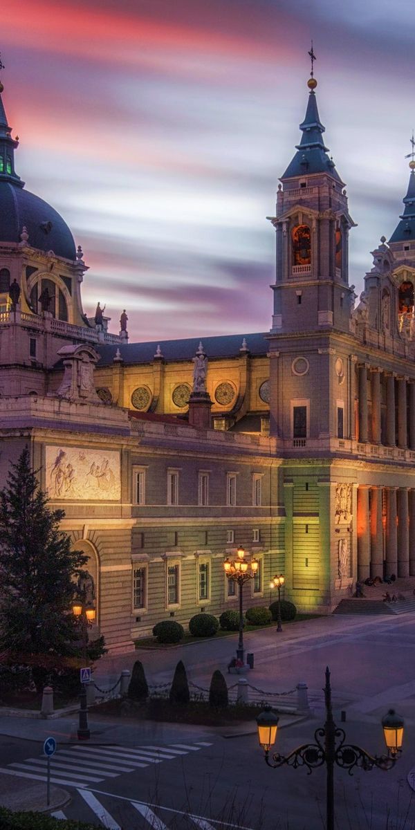 desktop-wallpaper-architecture-building-religious-almudena